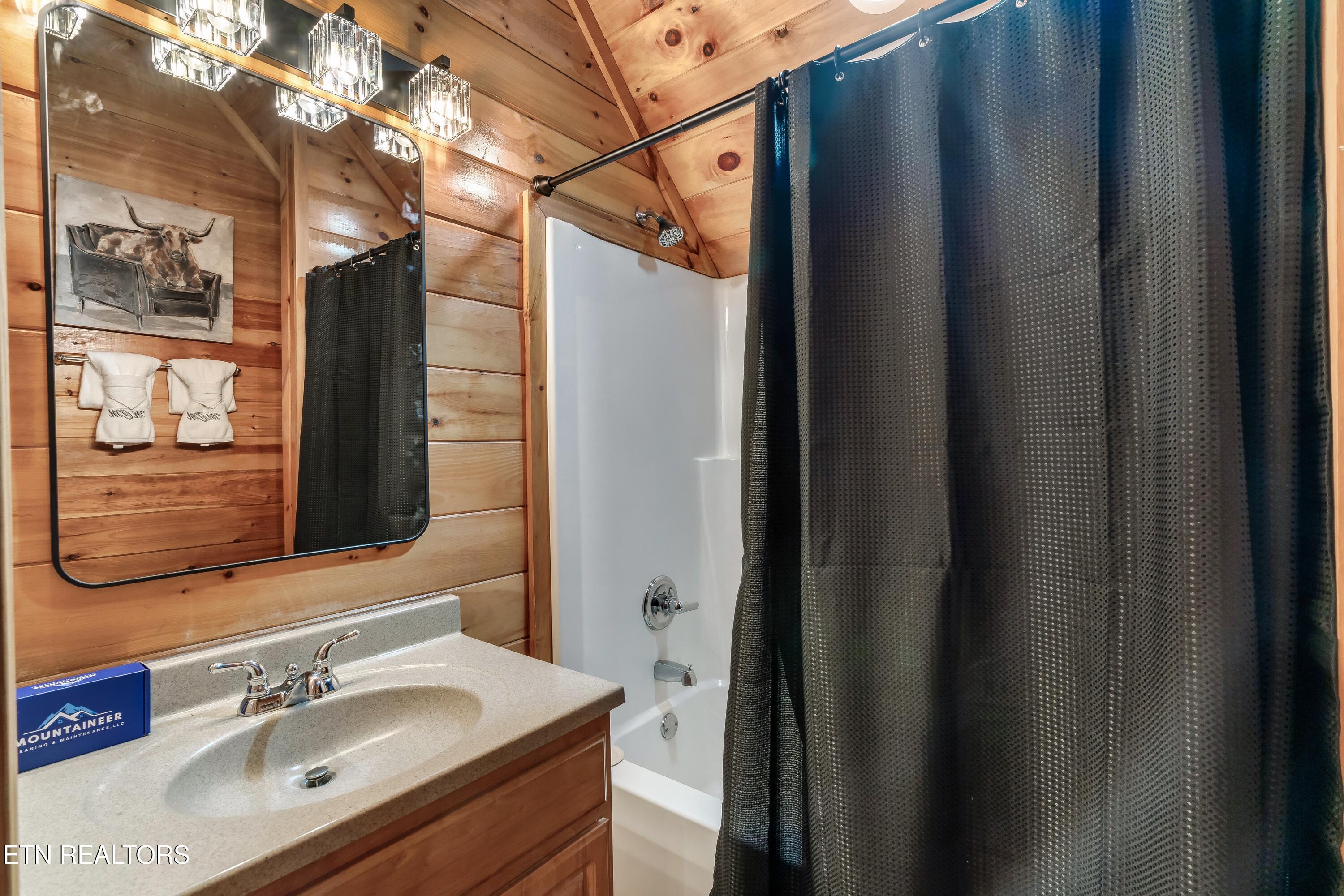 1501 Turkey Valley Lane Sevierville TN 37862