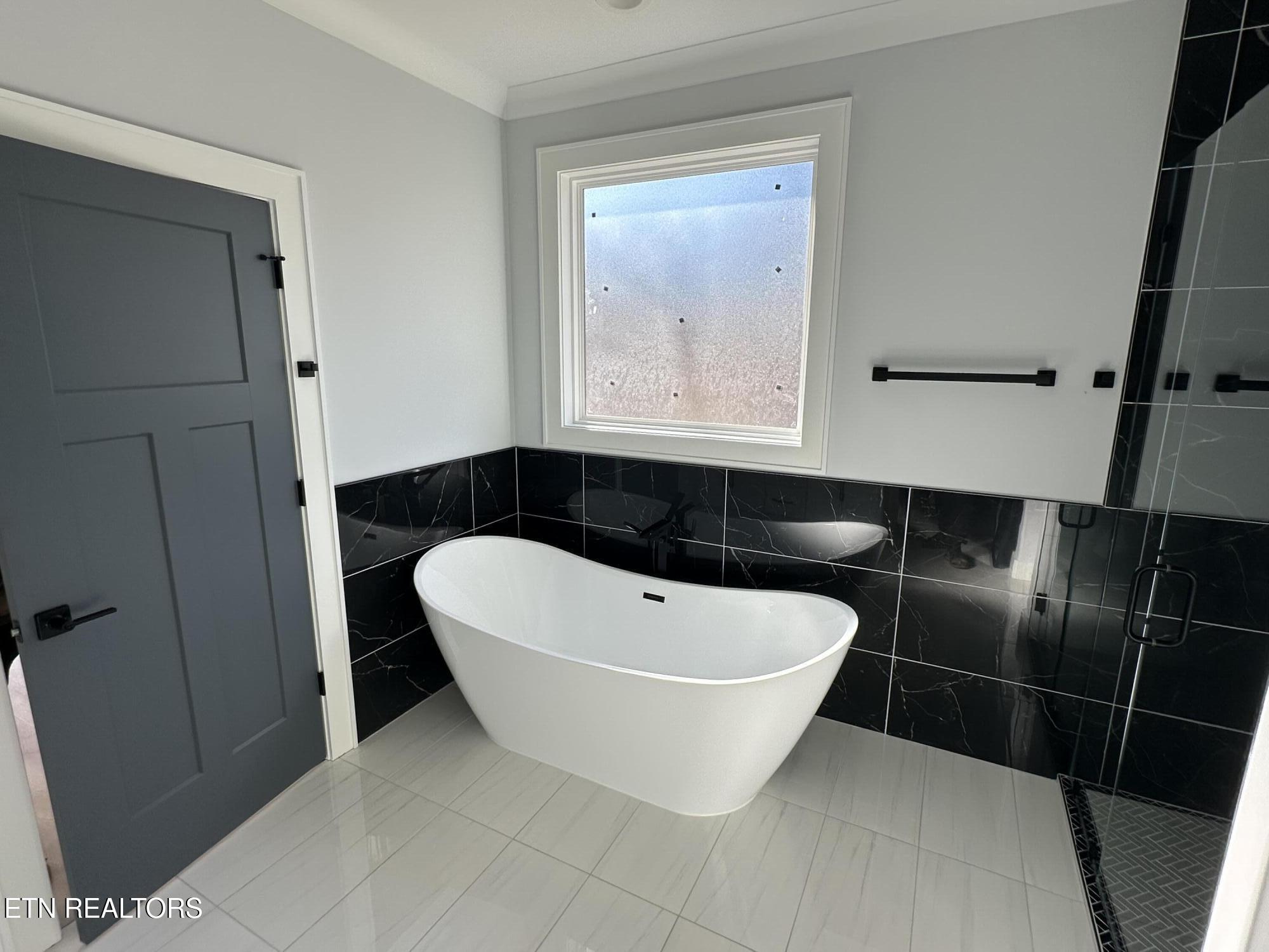 103 Oogookoo Place Loudon TN 37774