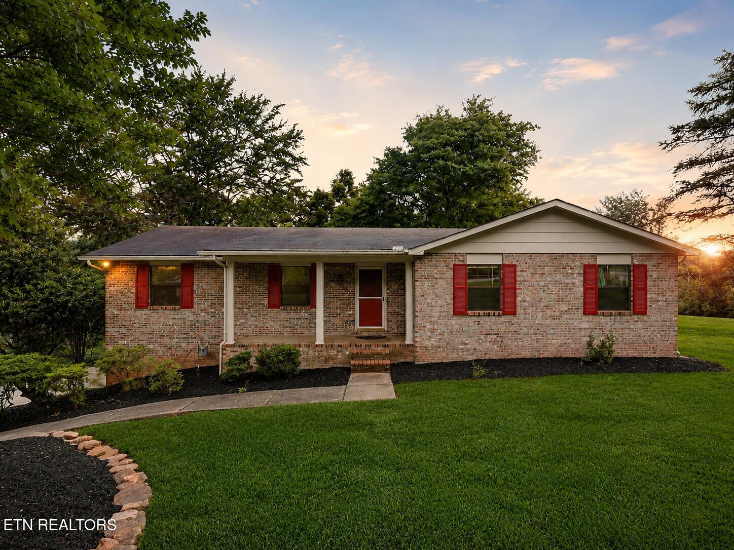 1420 Buxton Drive Knoxville TN 37922