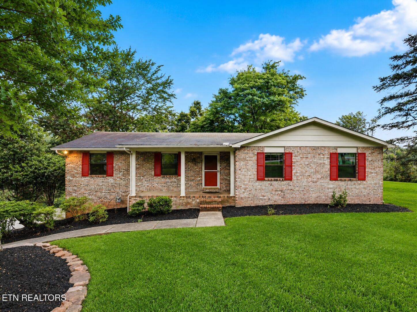 1420 Buxton Drive Knoxville TN 37922