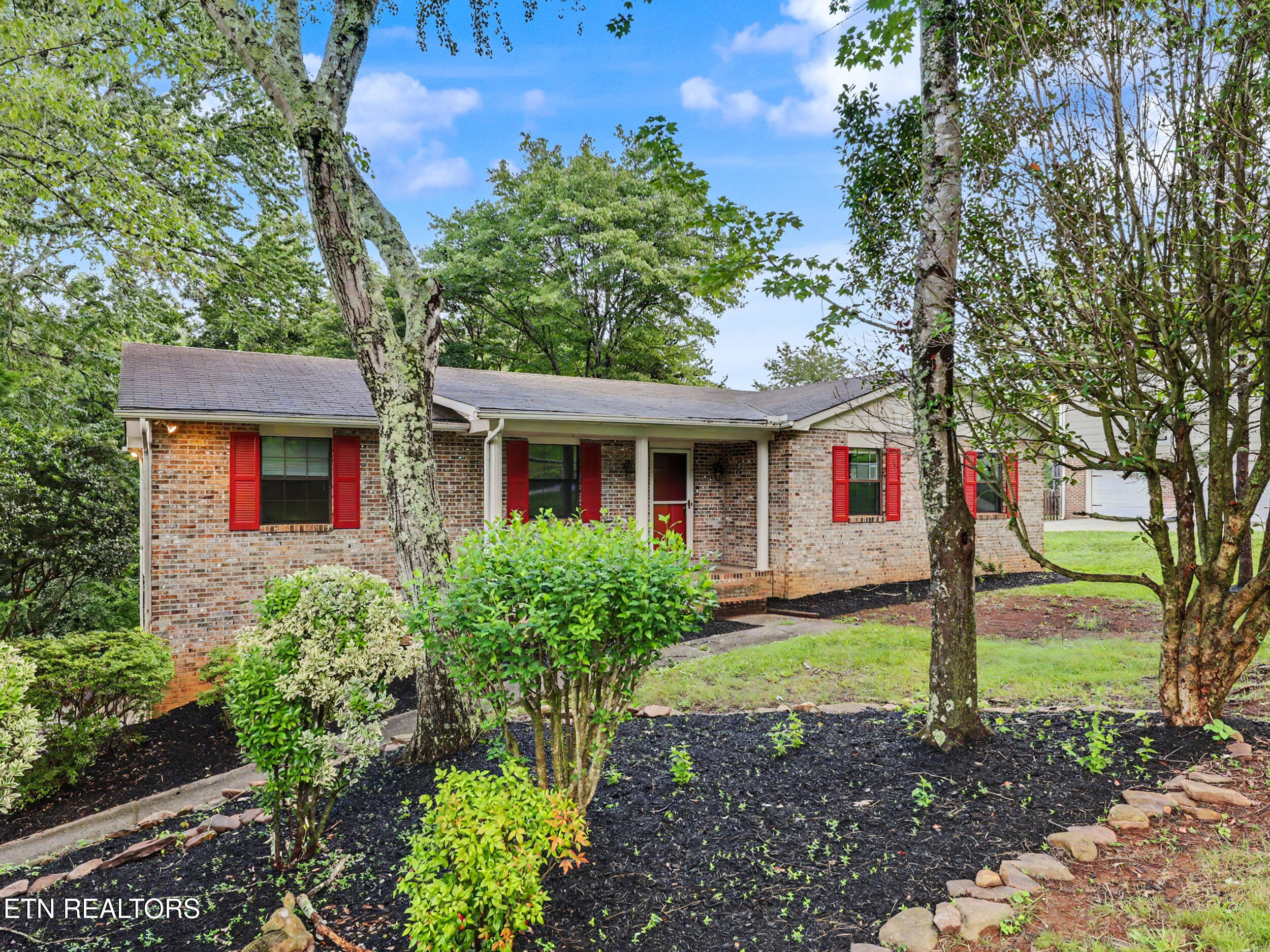 1420 Buxton Drive Knoxville TN 37922