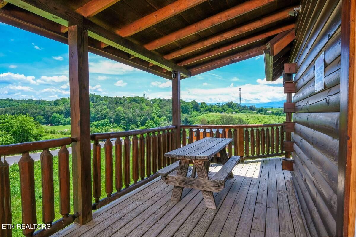 1571 Rainbow Ridge Way Sevierville TN 37862