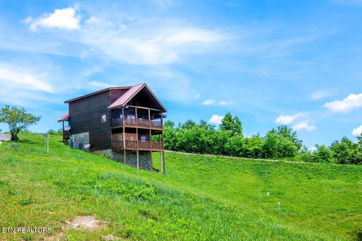 1571 Rainbow Ridge Way Sevierville TN 37862