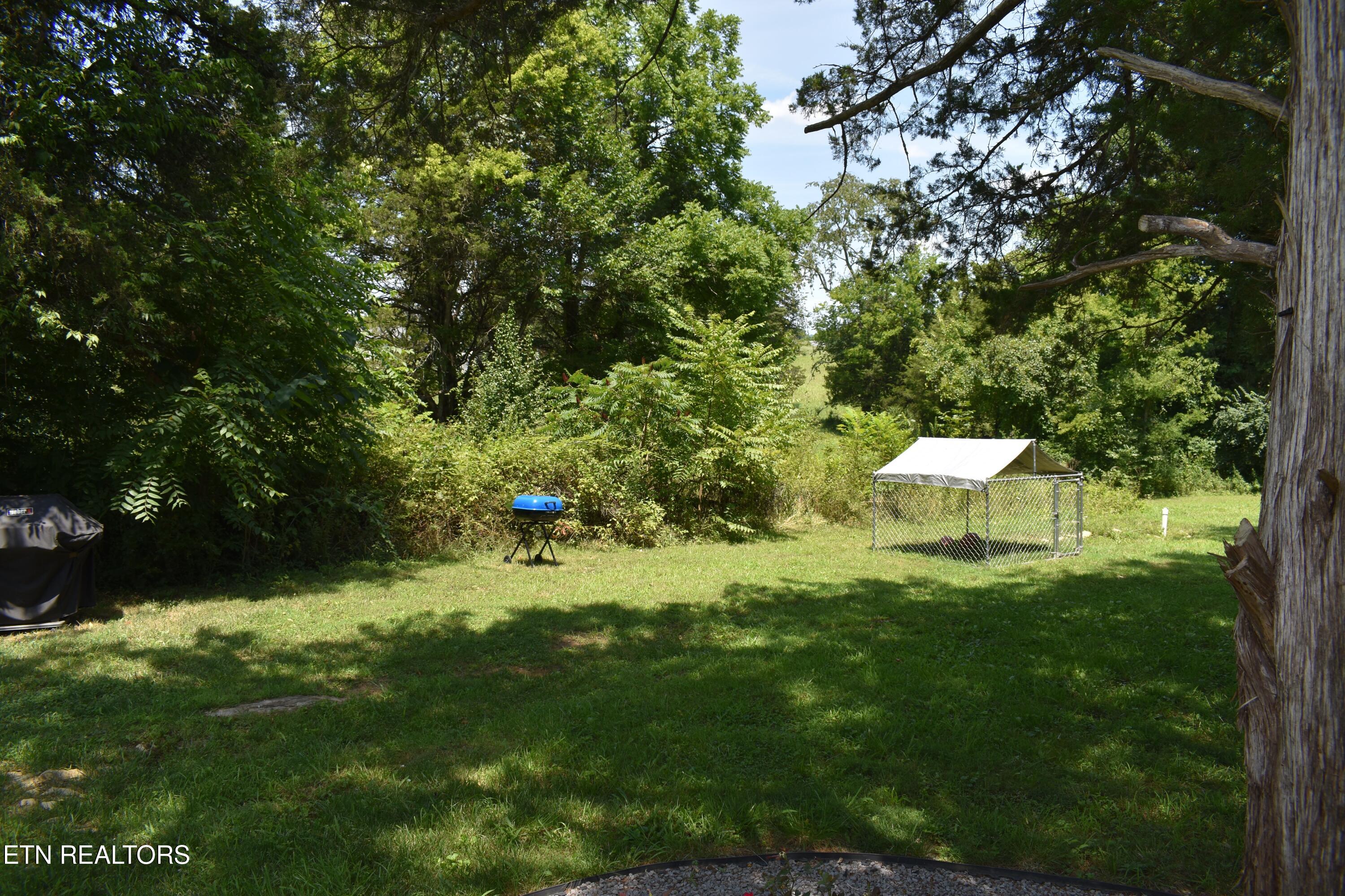 9321 E Emory Road Corryton TN 37721