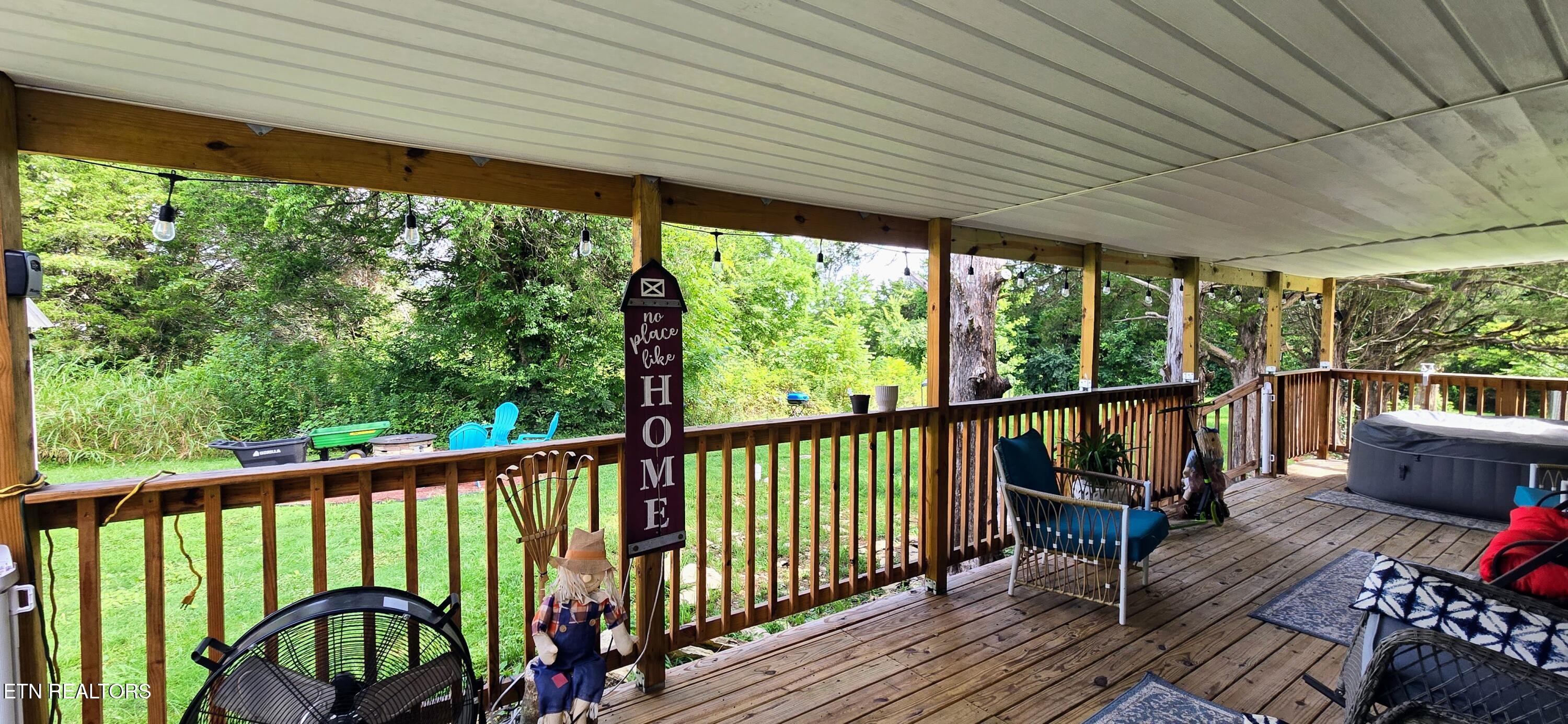 9321 E Emory Road Corryton TN 37721