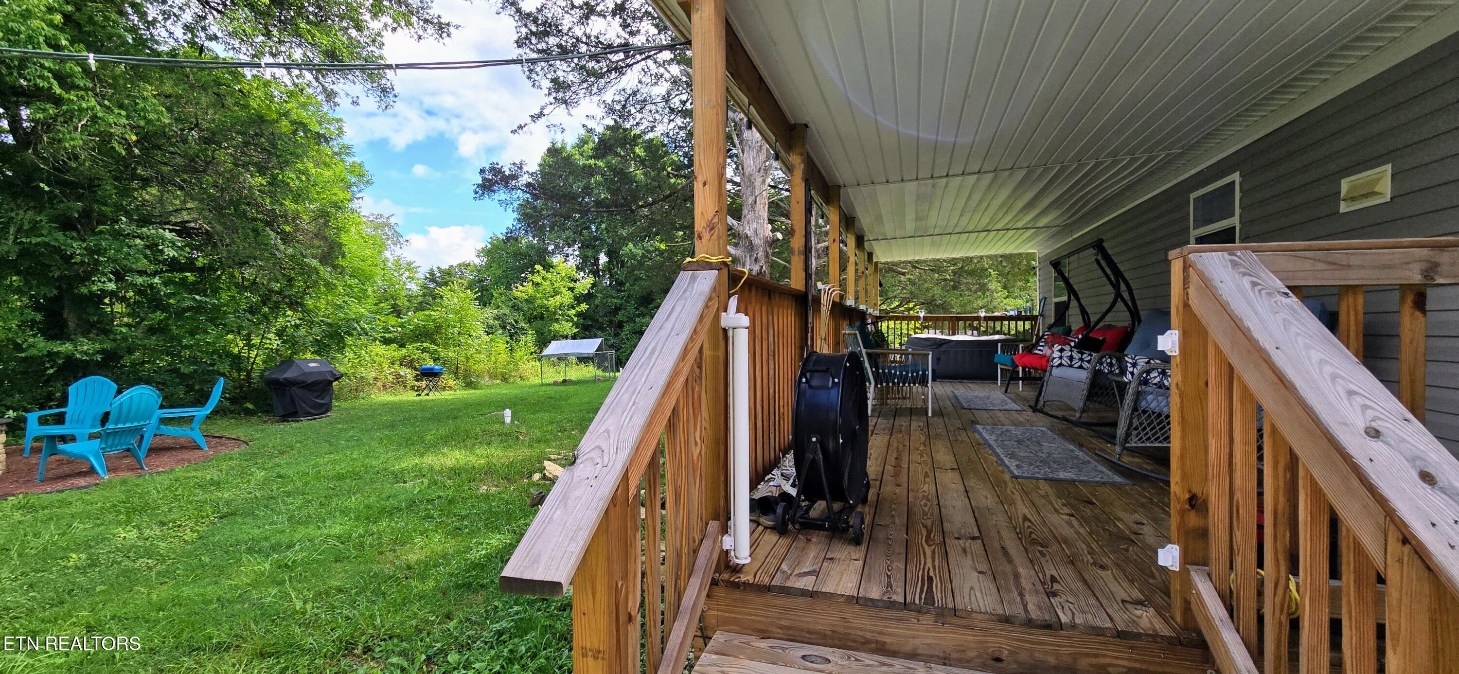 9321 E Emory Road Corryton TN 37721