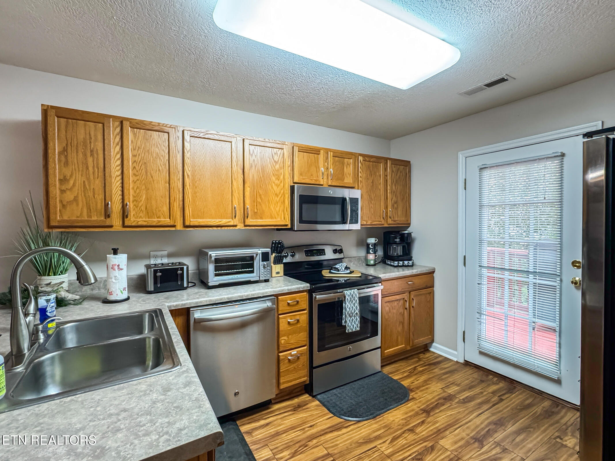 851 Plantation Drive Pigeon Forge TN 37863