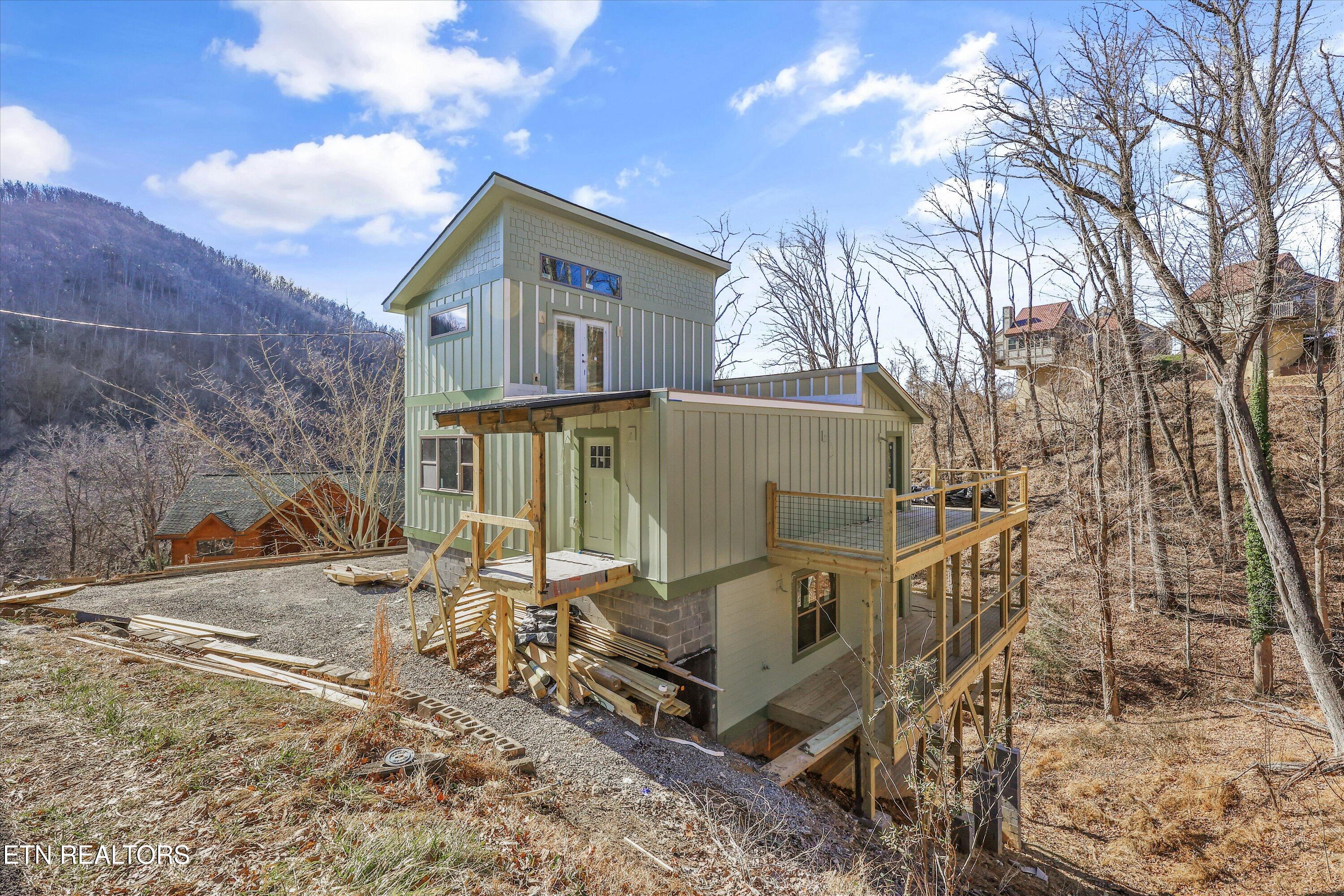 515 Woodland Drive Gatlinburg TN 37738