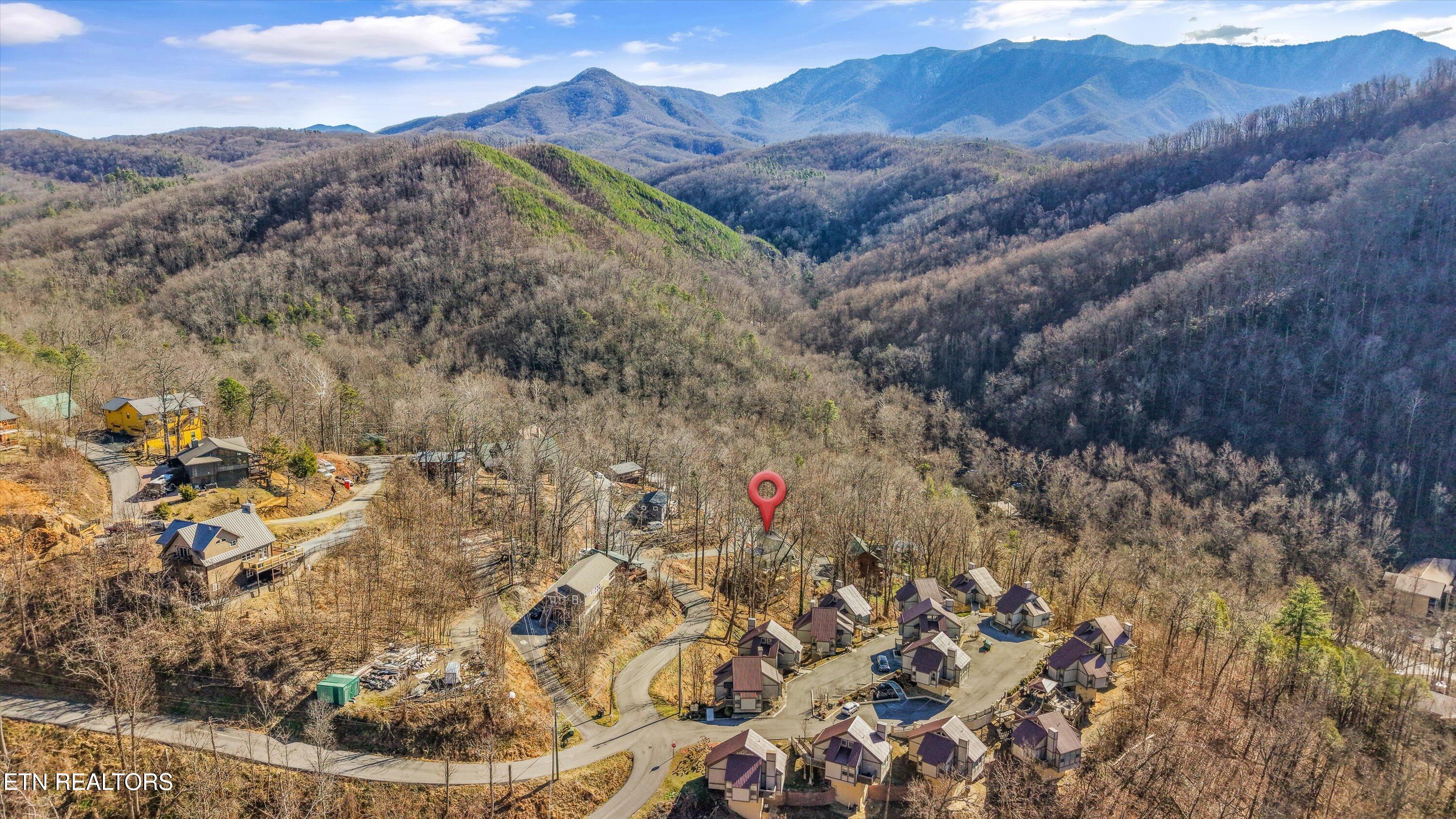 515 Woodland Drive Gatlinburg TN 37738