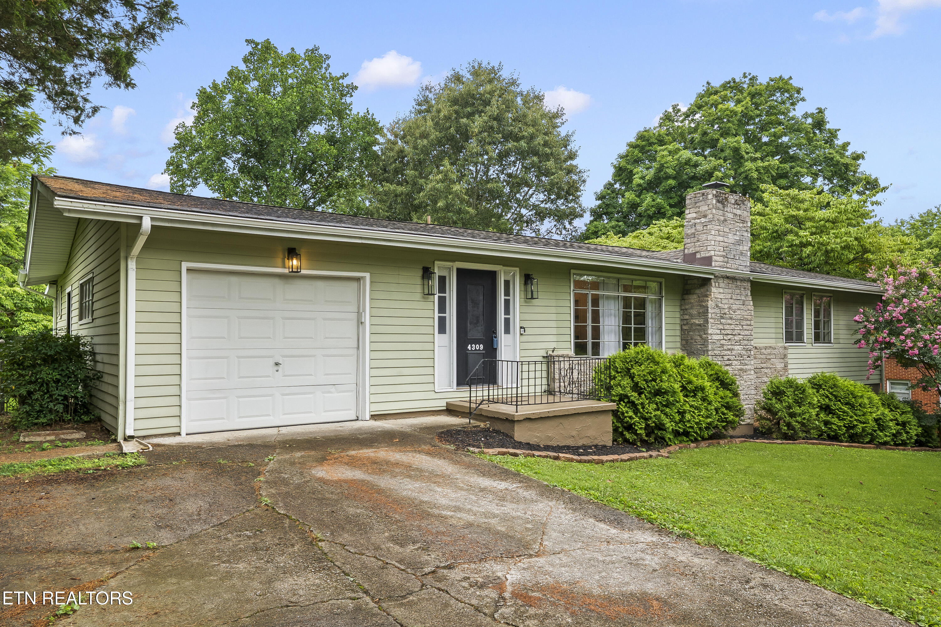 4309 Glasgow Road Knoxville TN 37918