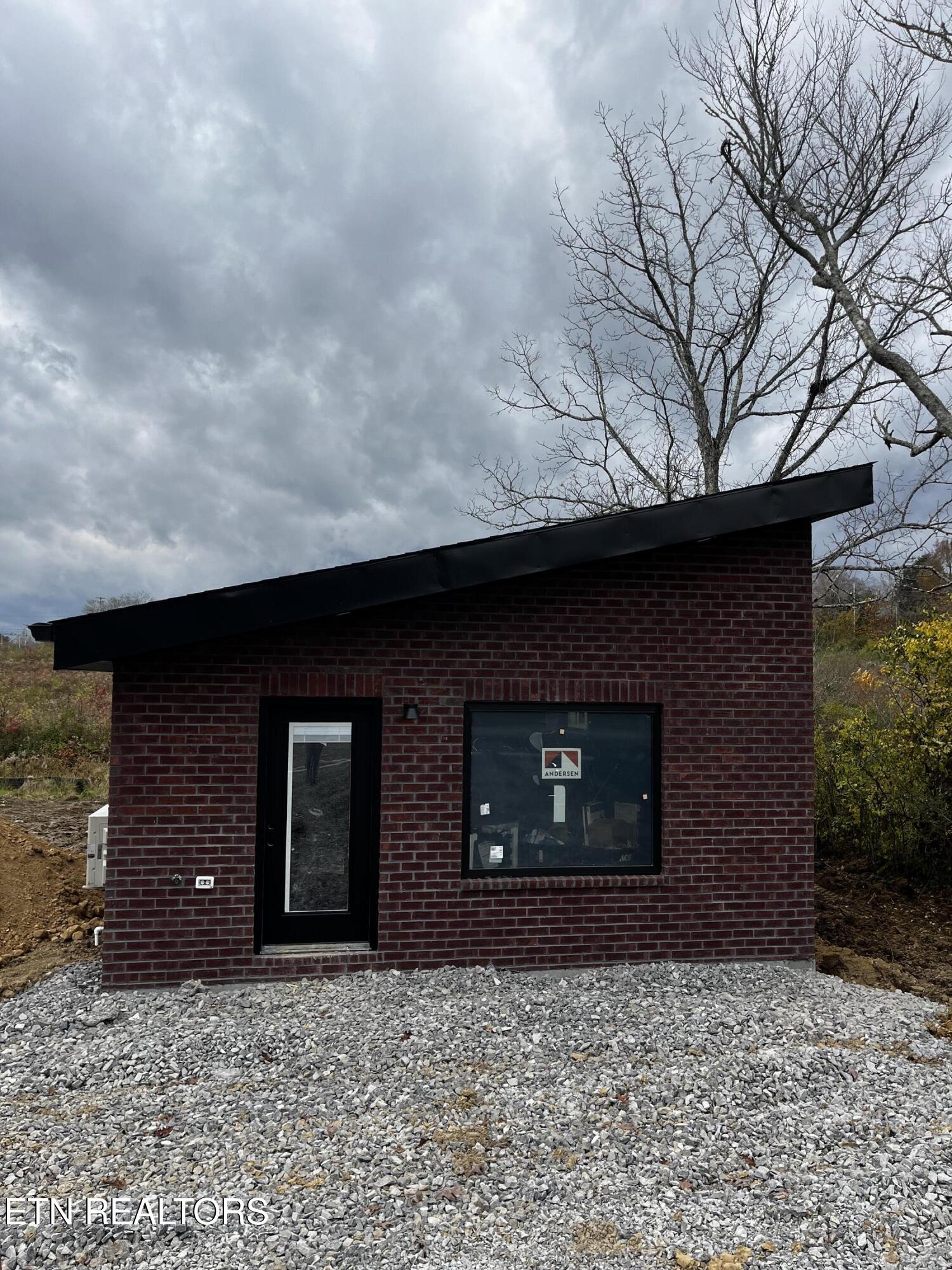 298 Old Mail Road Crossville TN 38555