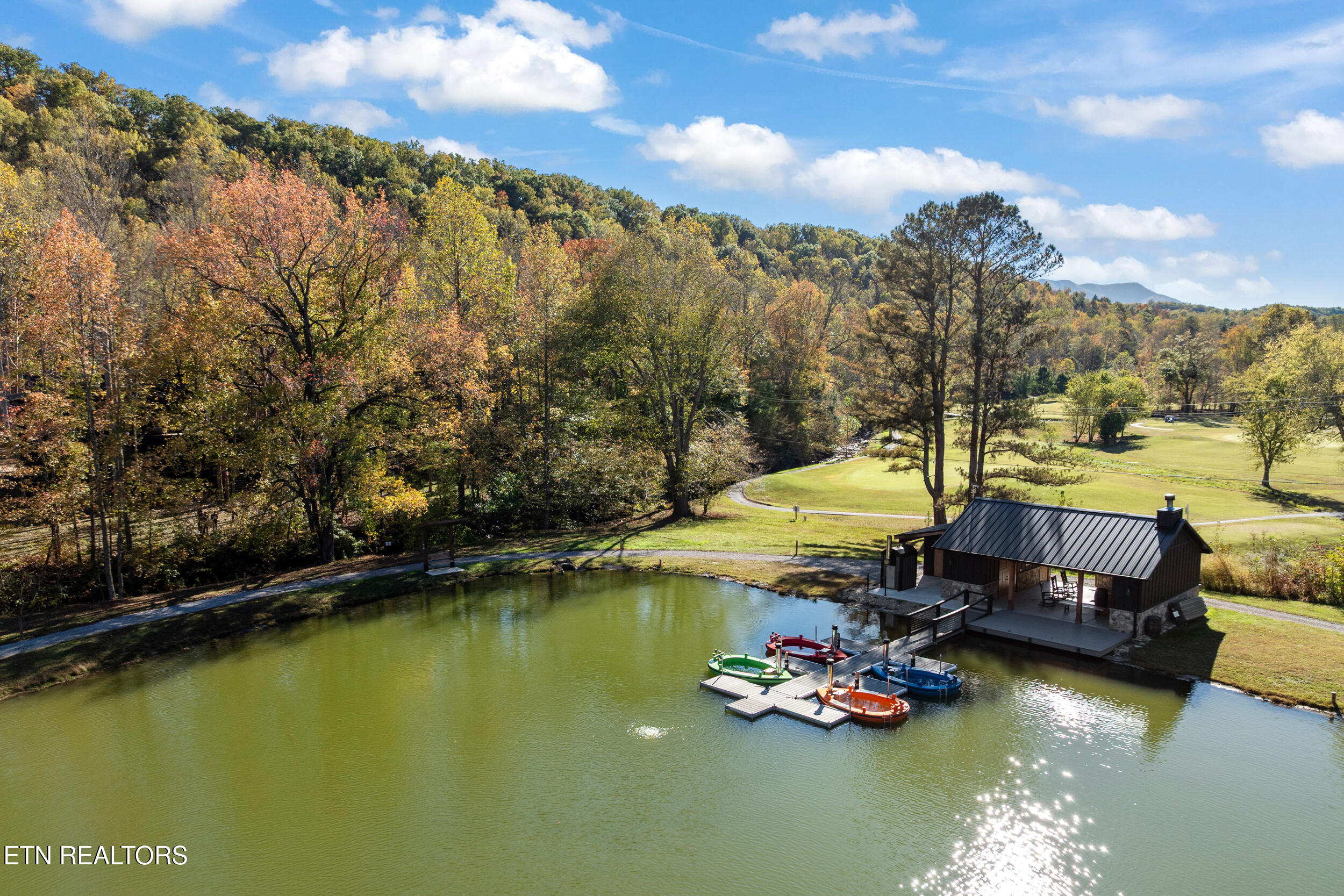 4143 Fontaine Way Gatlinburg TN 37738