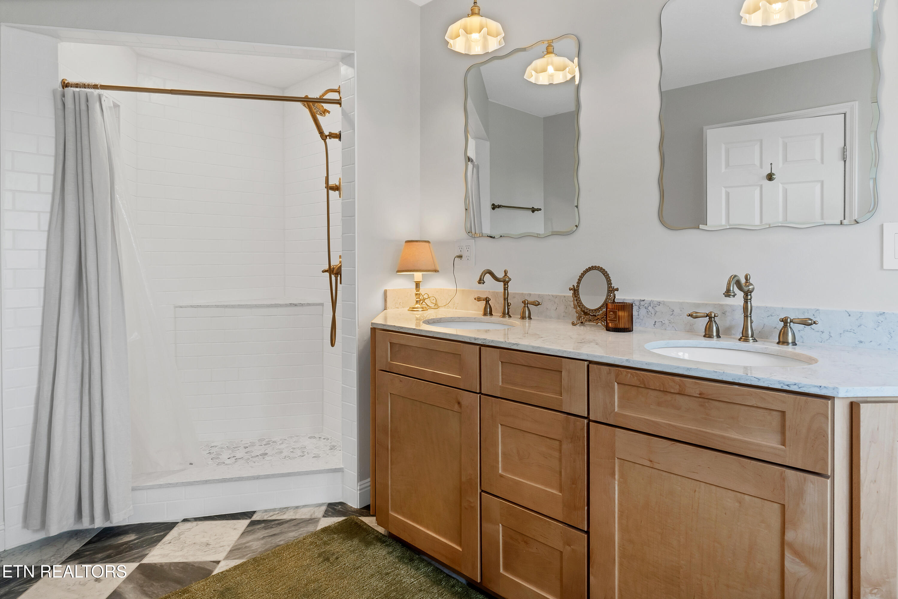 287 Norman Road Jacksboro TN 37757