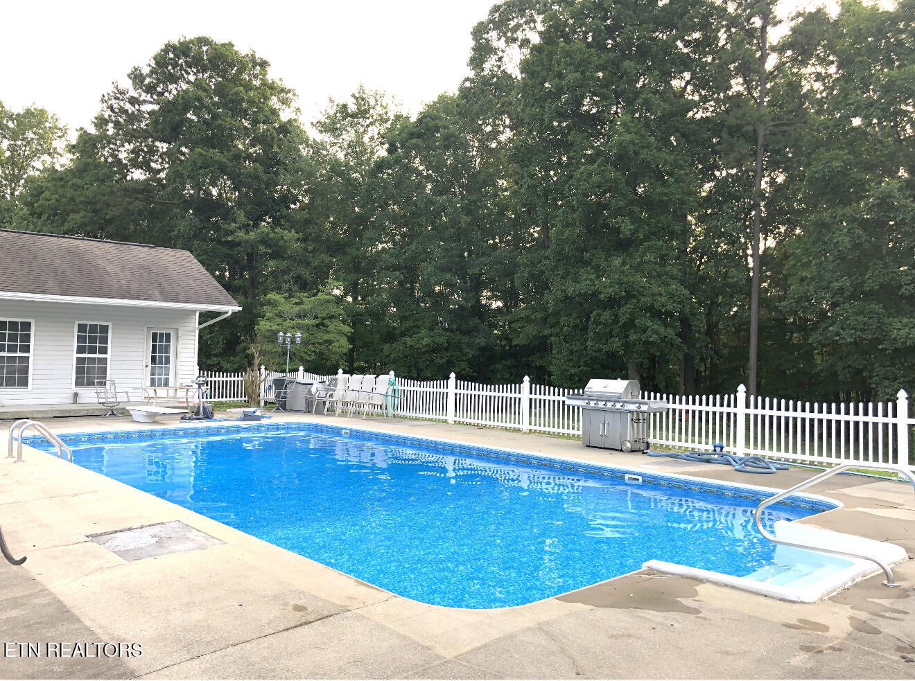 287 Norman Road Jacksboro TN 37757