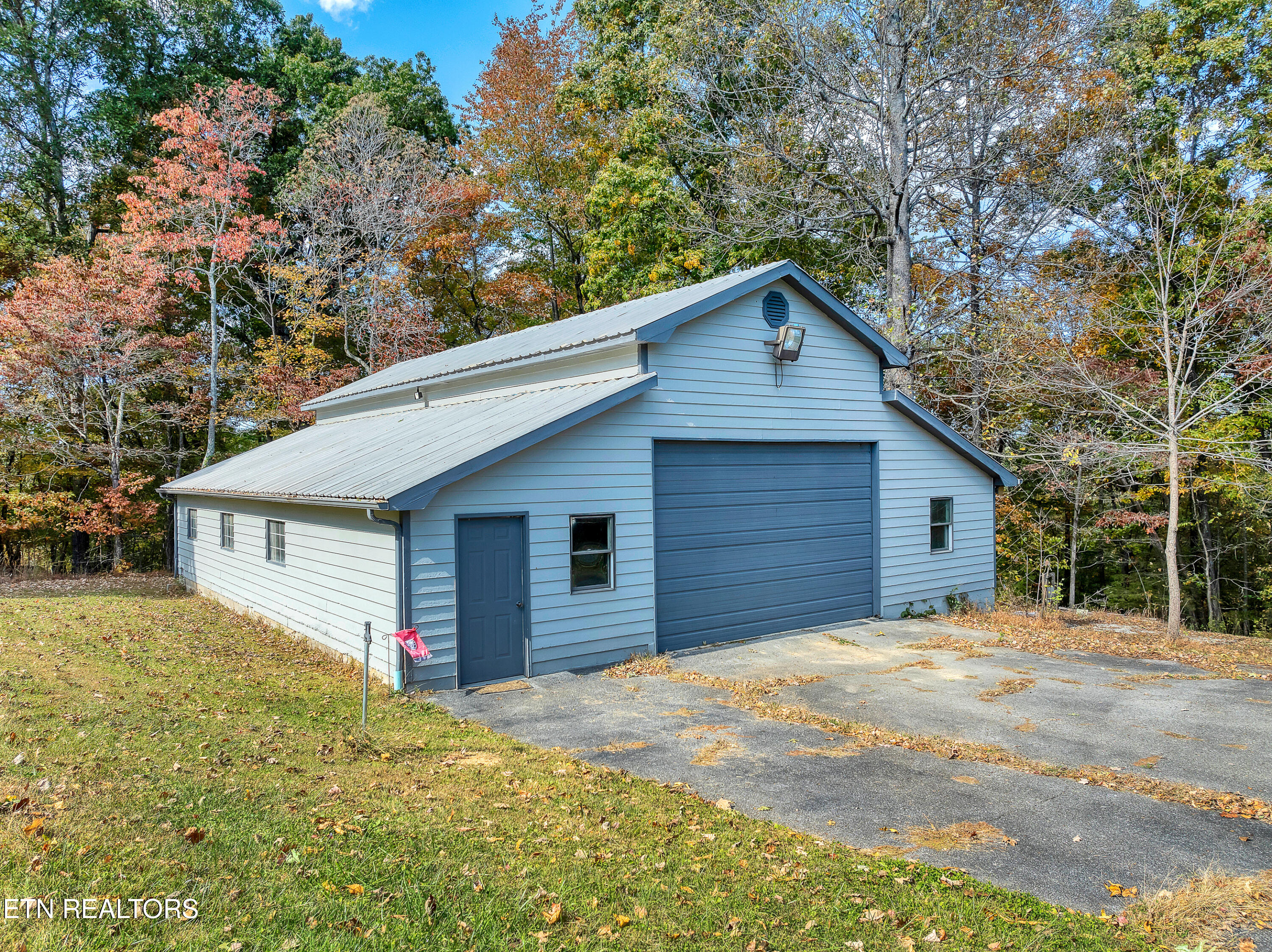 287 Norman Road Jacksboro TN 37757