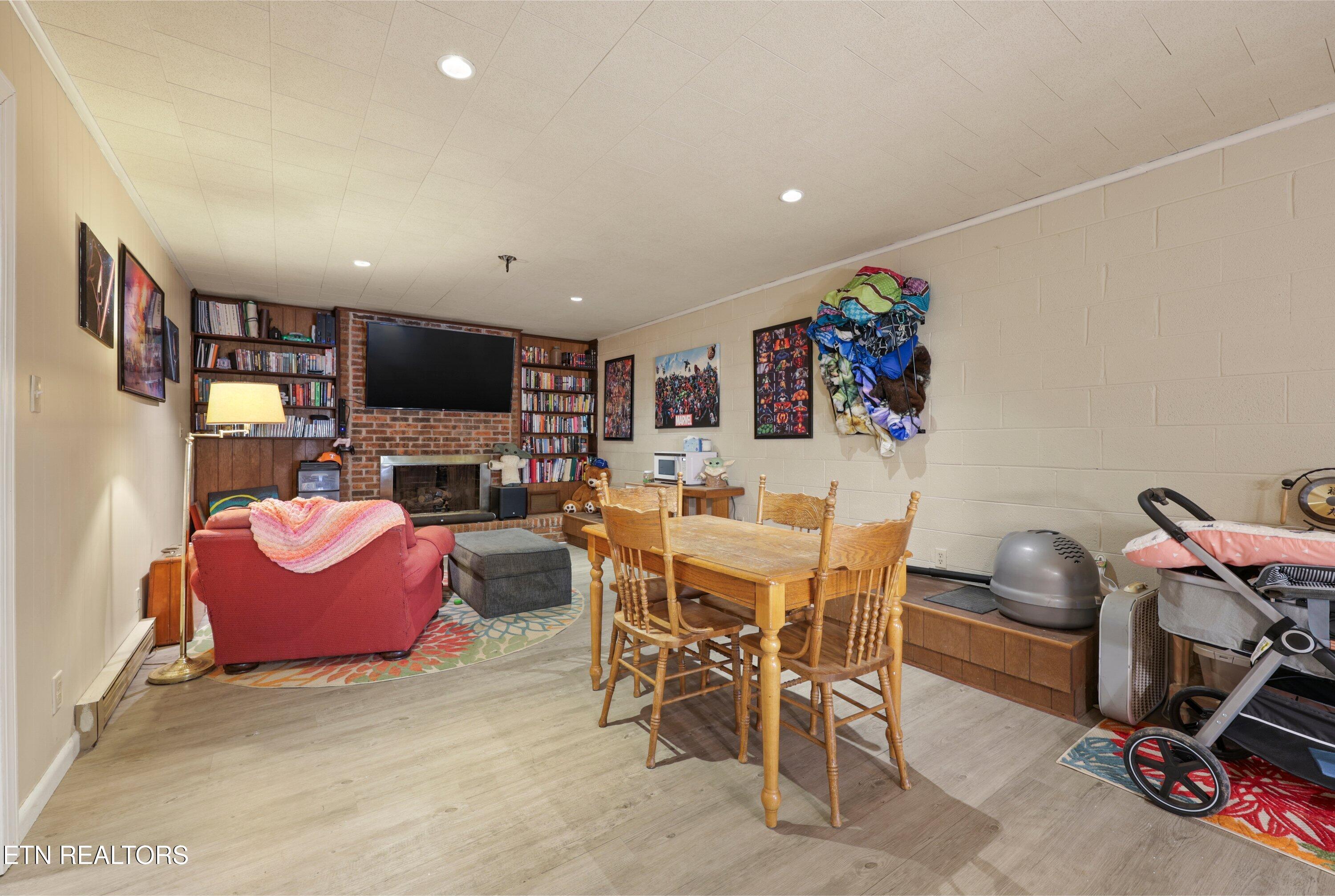 100 Moss Road Oak Ridge TN 37830
