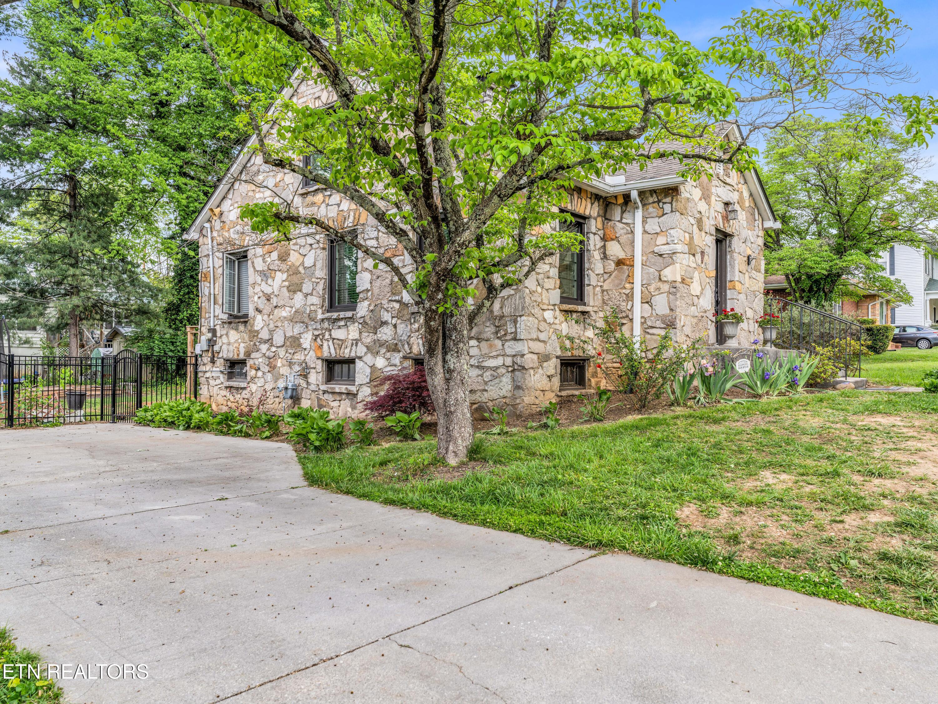 513 E 1st North Street Morristown TN 37814