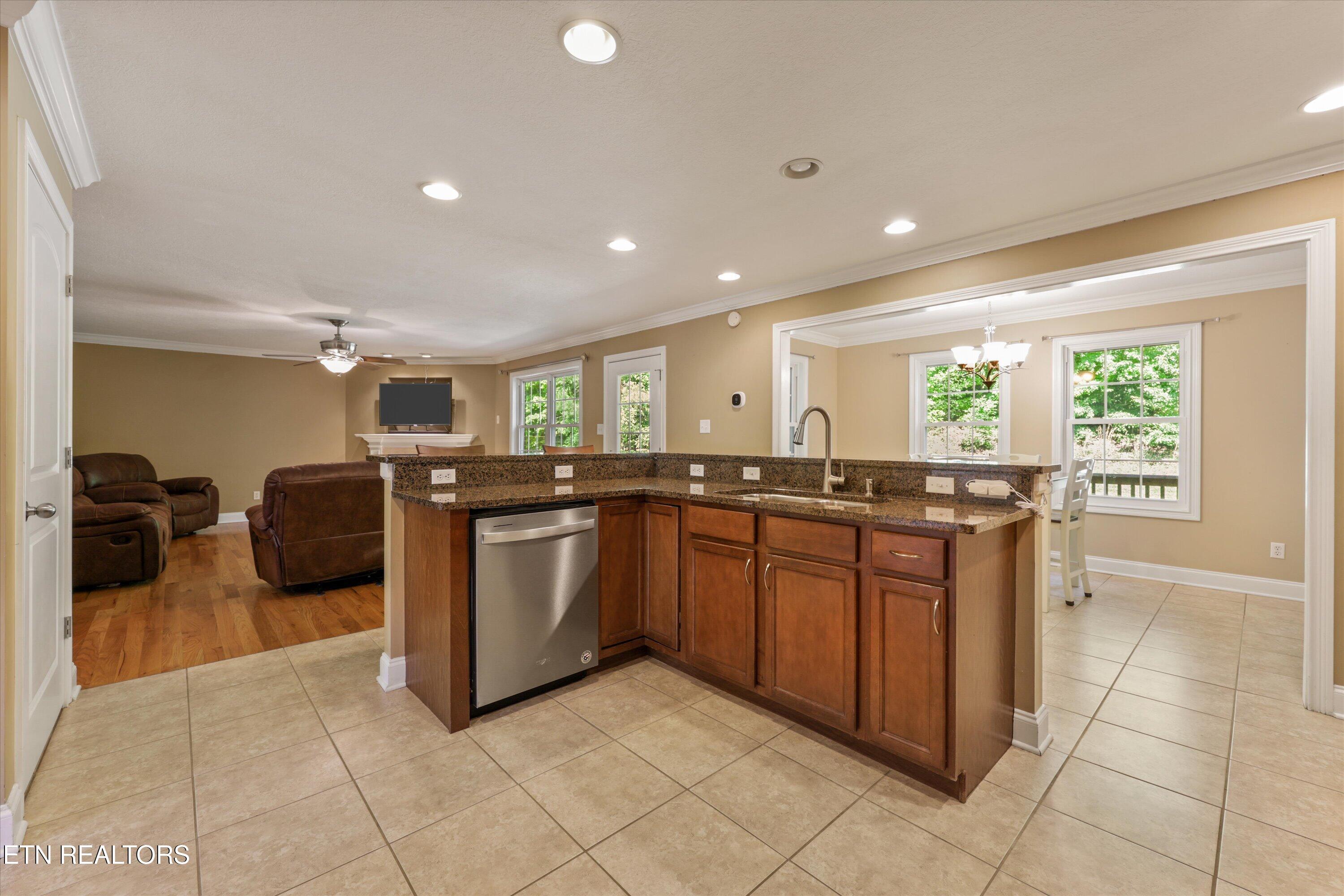 3345 Whispering Oaks Drive Knoxville TN 37938