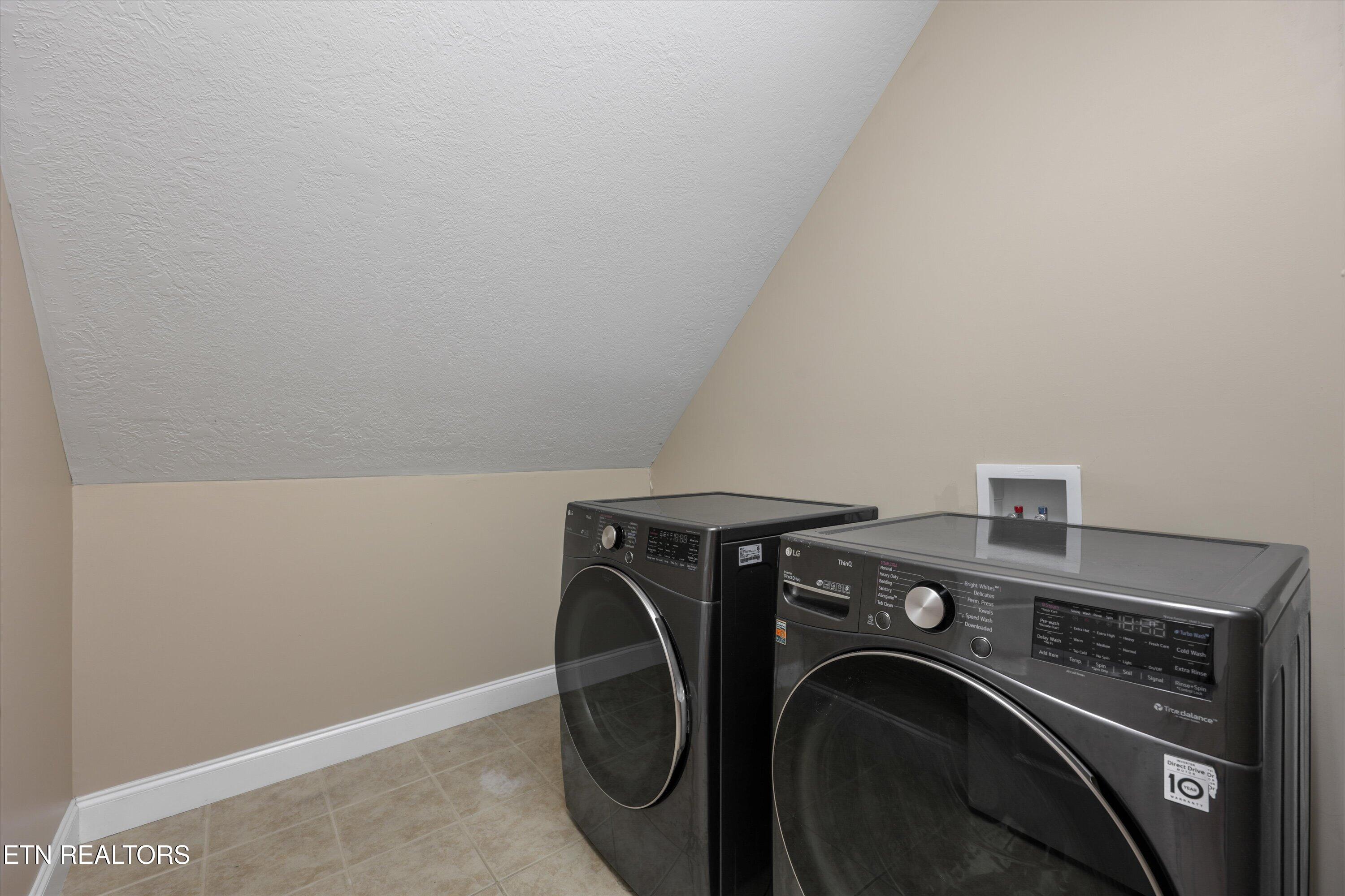 3345 Whispering Oaks Drive Knoxville TN 37938