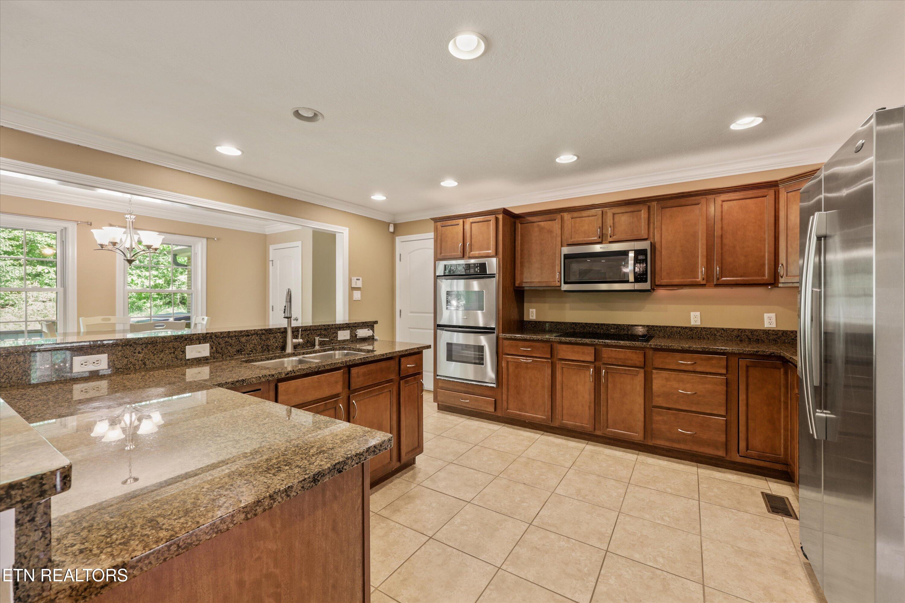 3345 Whispering Oaks Drive Knoxville TN 37938