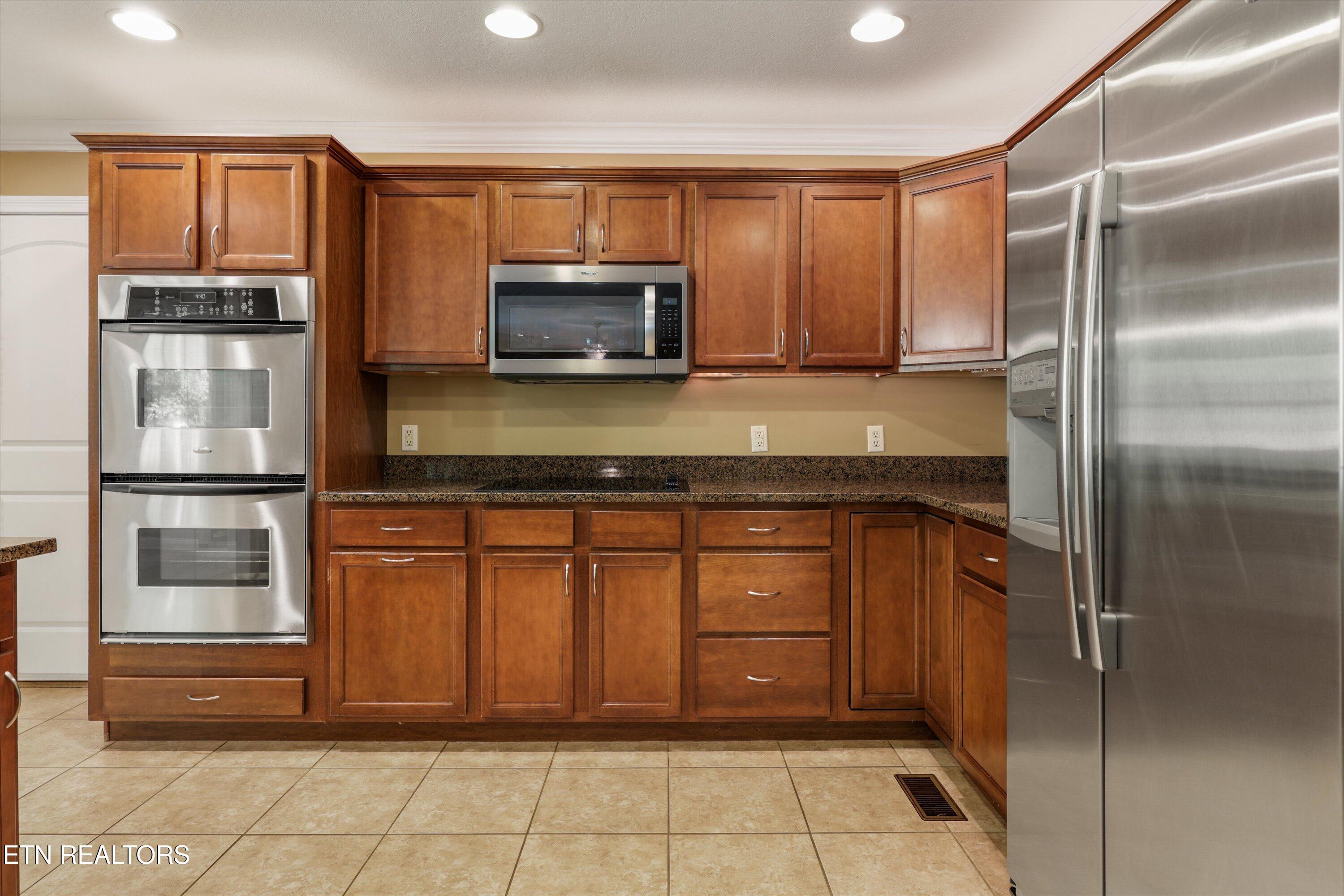 3345 Whispering Oaks Drive Knoxville TN 37938
