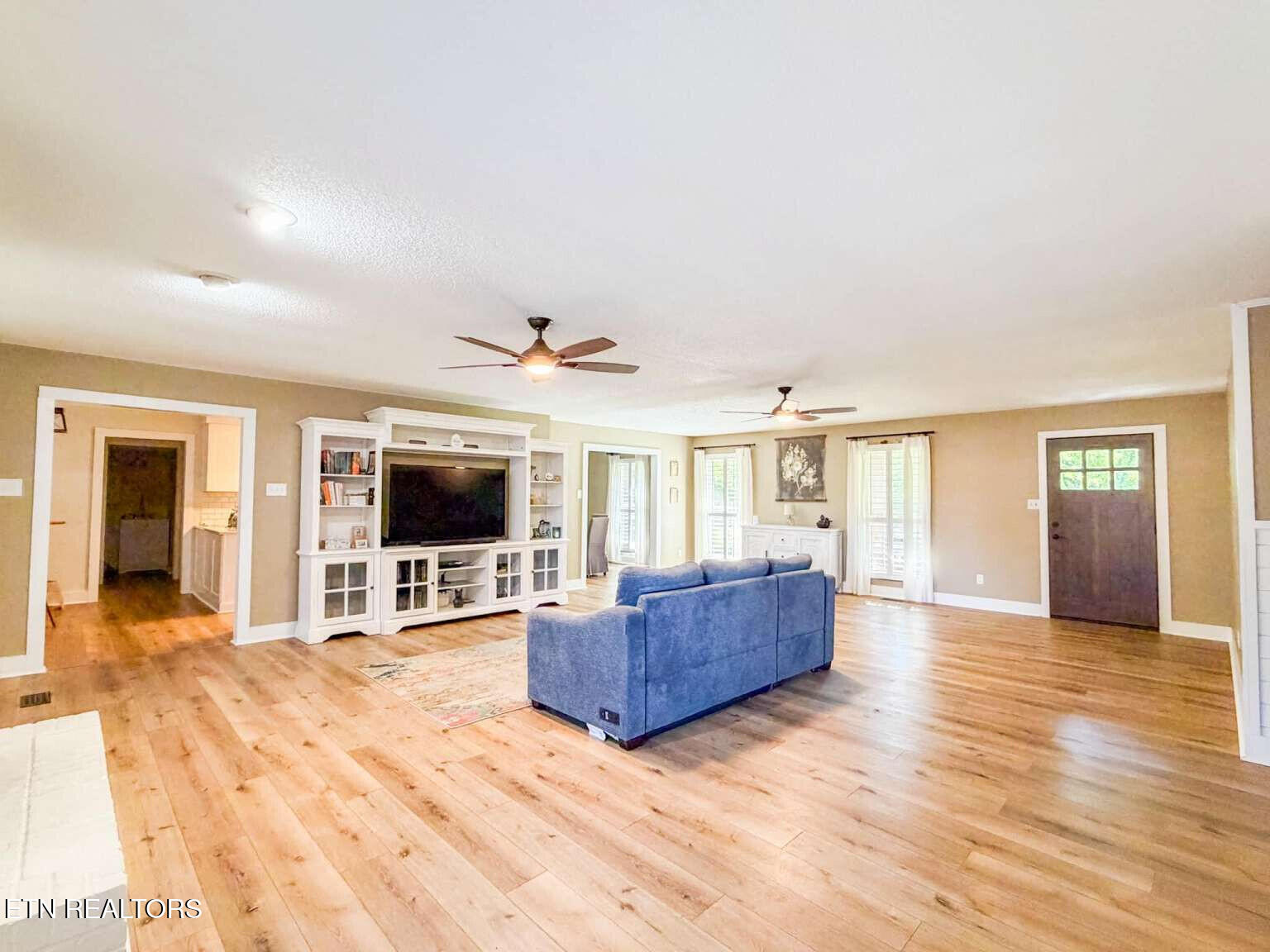 2128 Buckingham Circle Maryville TN 37803