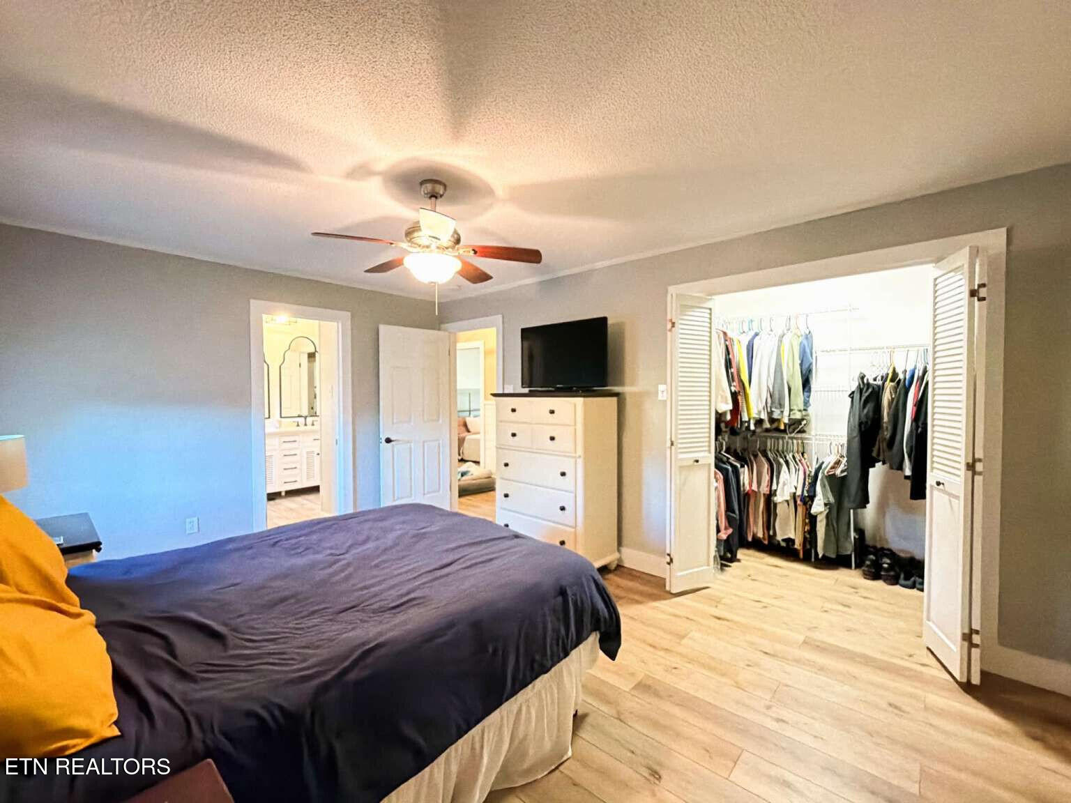 2128 Buckingham Circle Maryville TN 37803