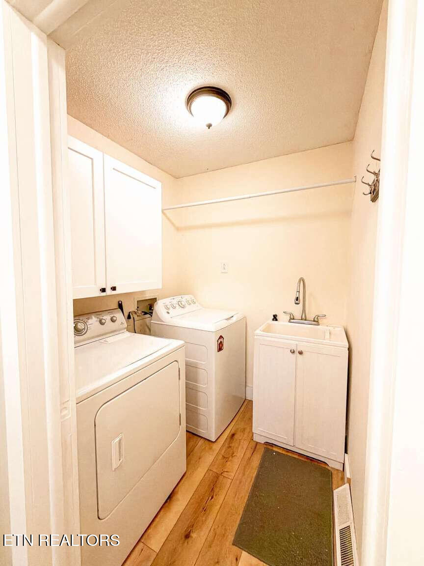 2128 Buckingham Circle Maryville TN 37803