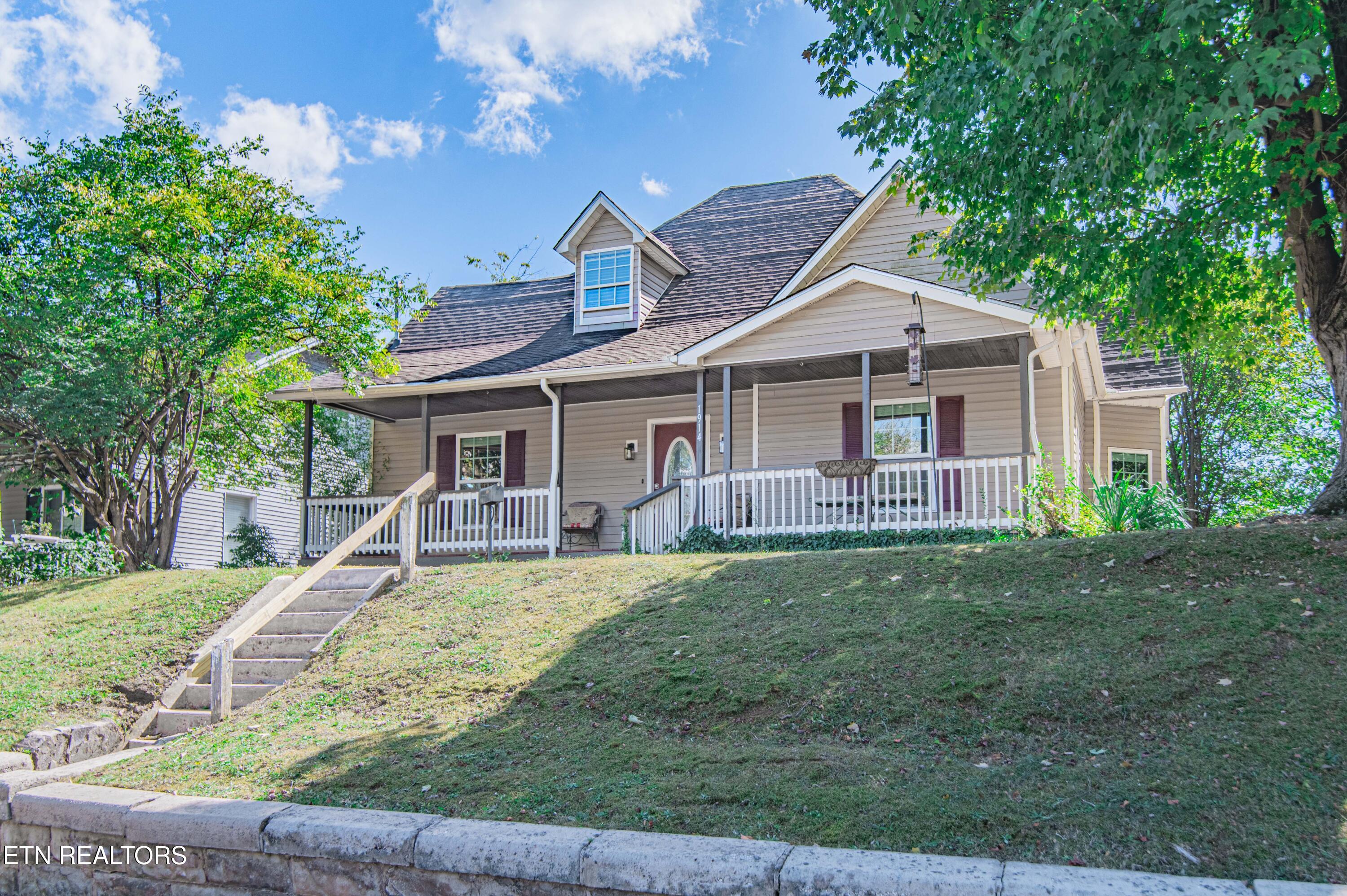 1914 Brown Avenue Knoxville TN 37917