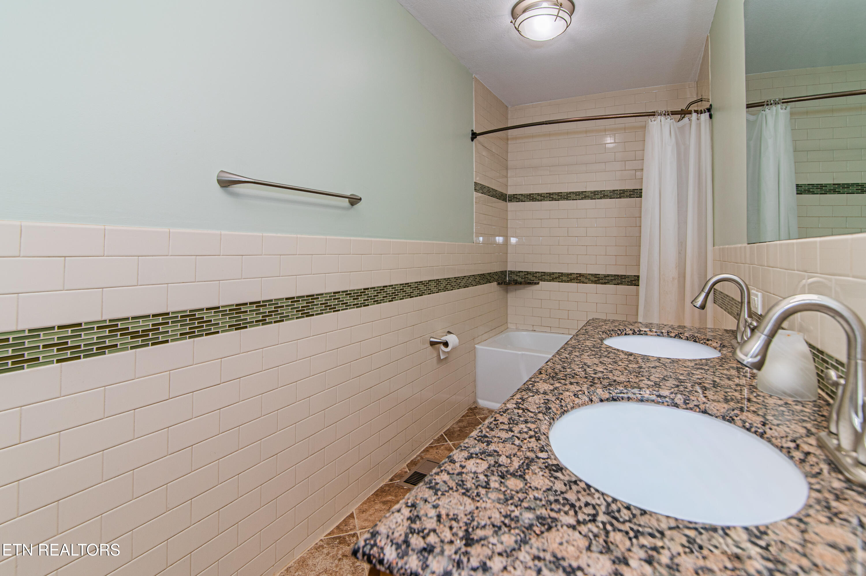 1914 Brown Avenue Knoxville TN 37917