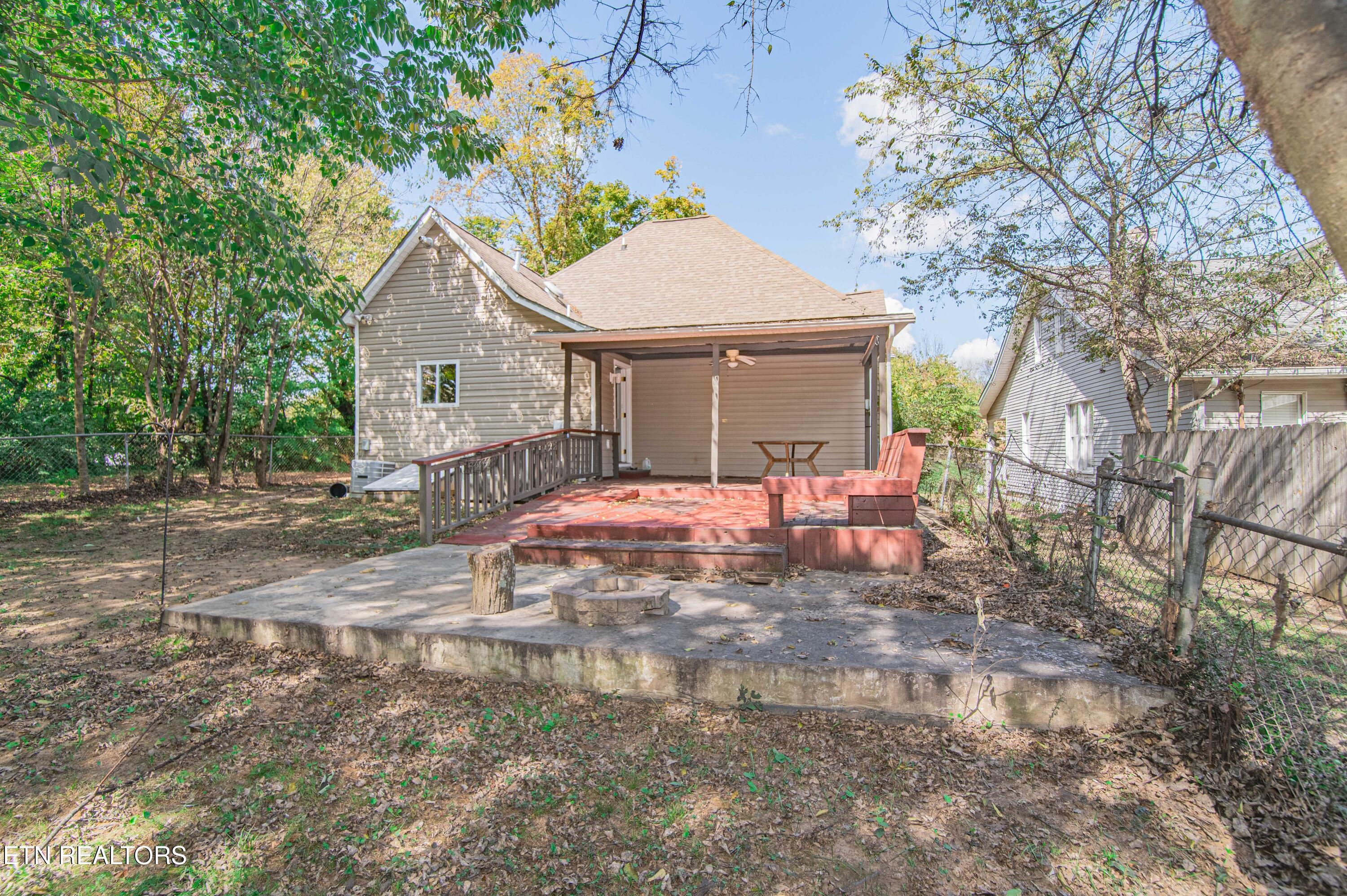 1914 Brown Avenue Knoxville TN 37917