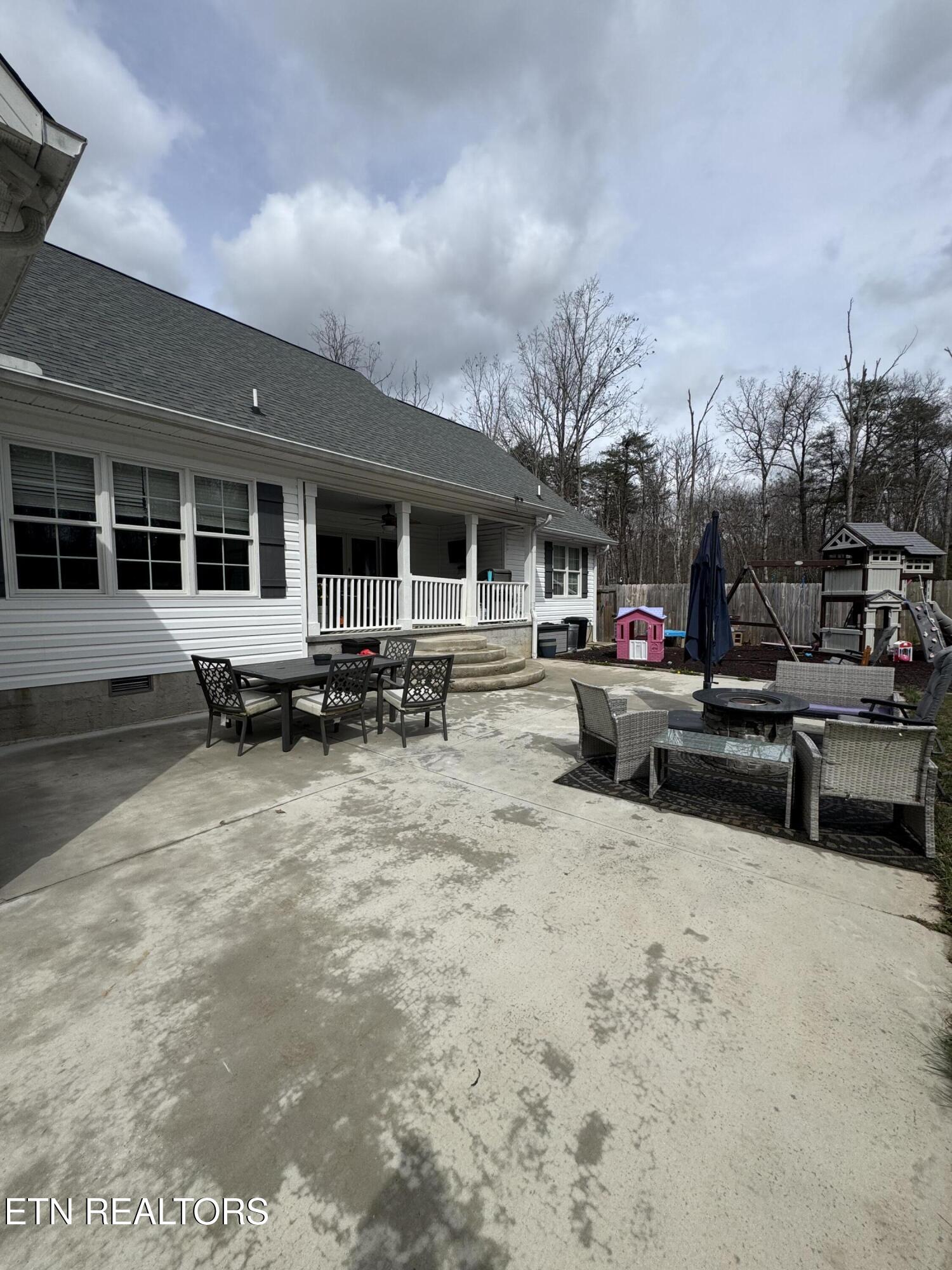 841 Spearhead Circle Clarkrange TN 38553