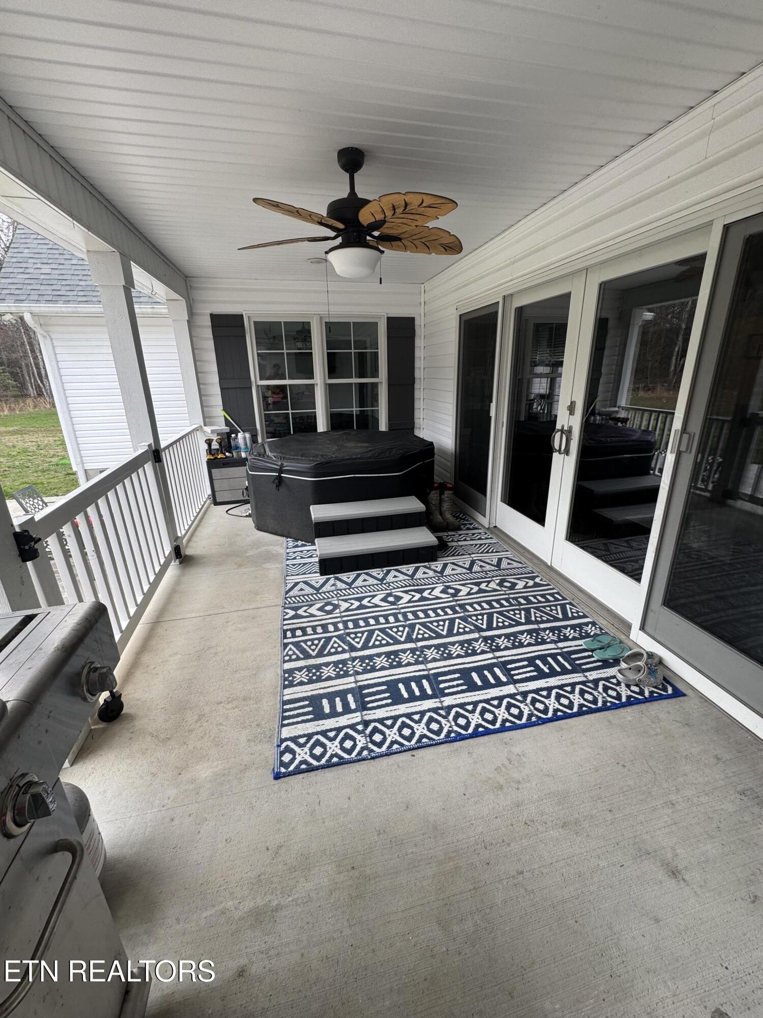 841 Spearhead Circle Clarkrange TN 38553