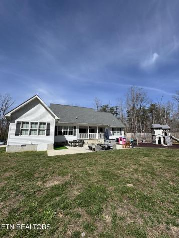 841 Spearhead Circle Clarkrange TN 38553