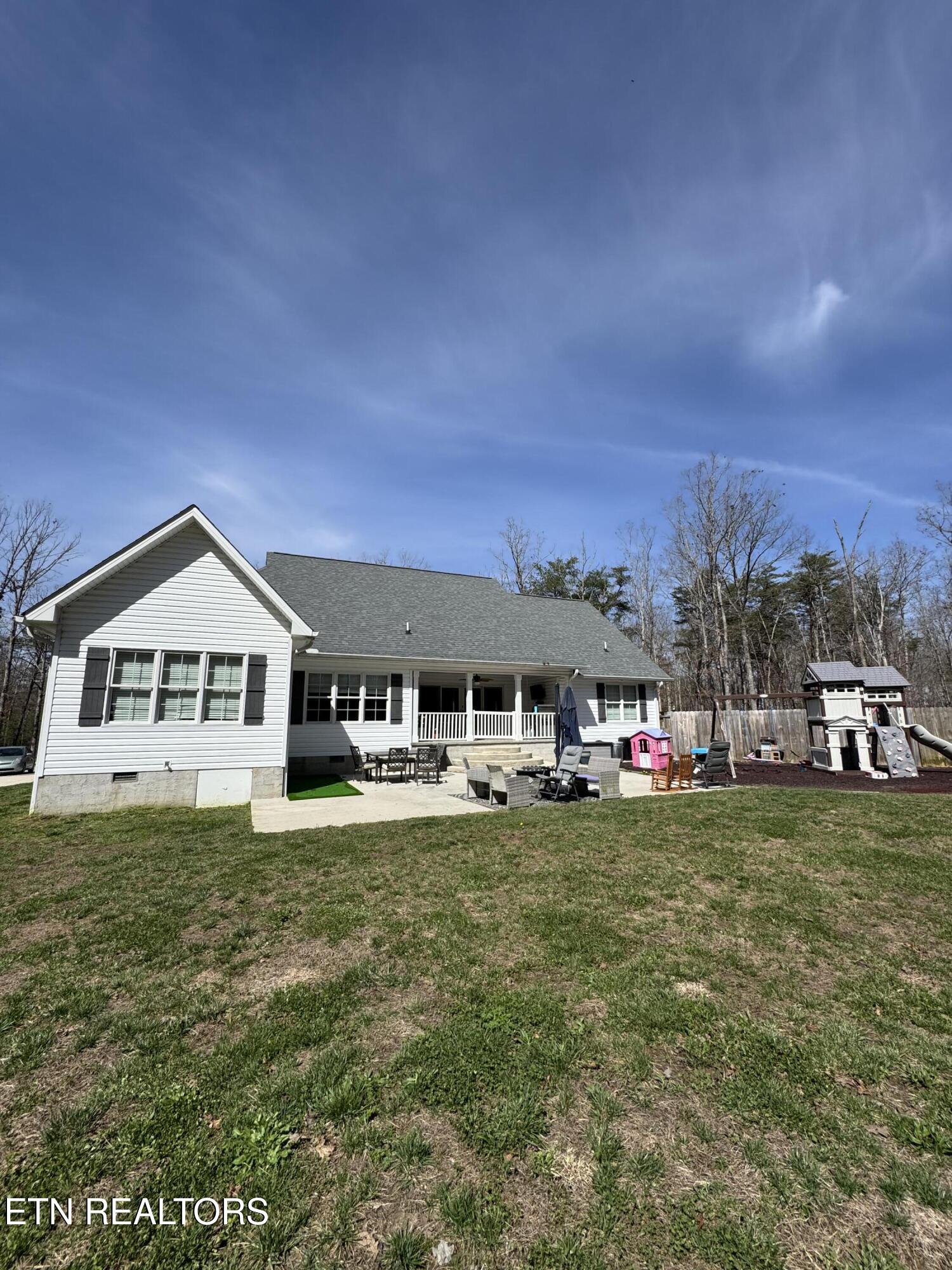 841 Spearhead Circle Clarkrange TN 38553