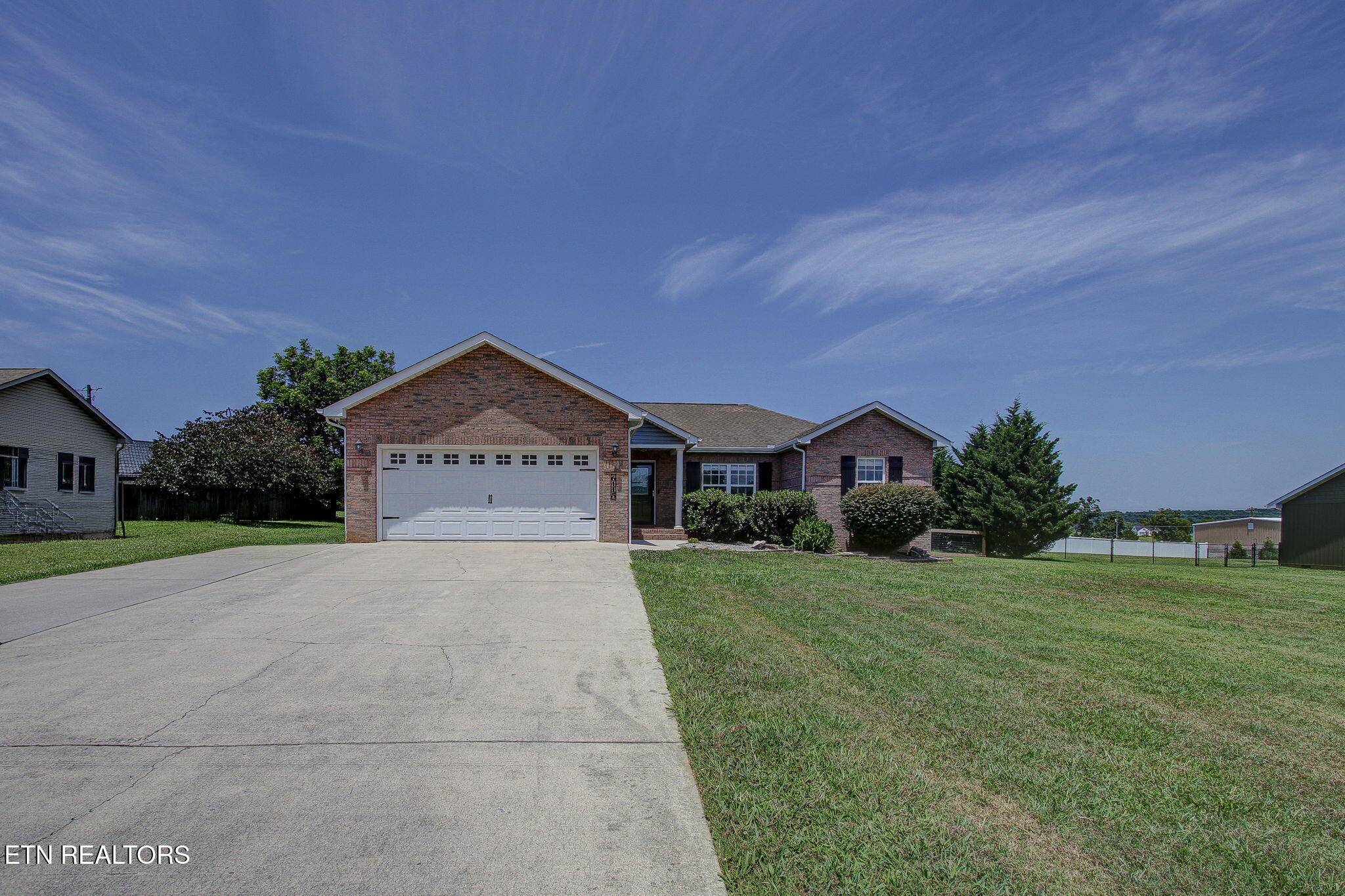 6115 Old Niles Ferry Pike Greenback TN 37742