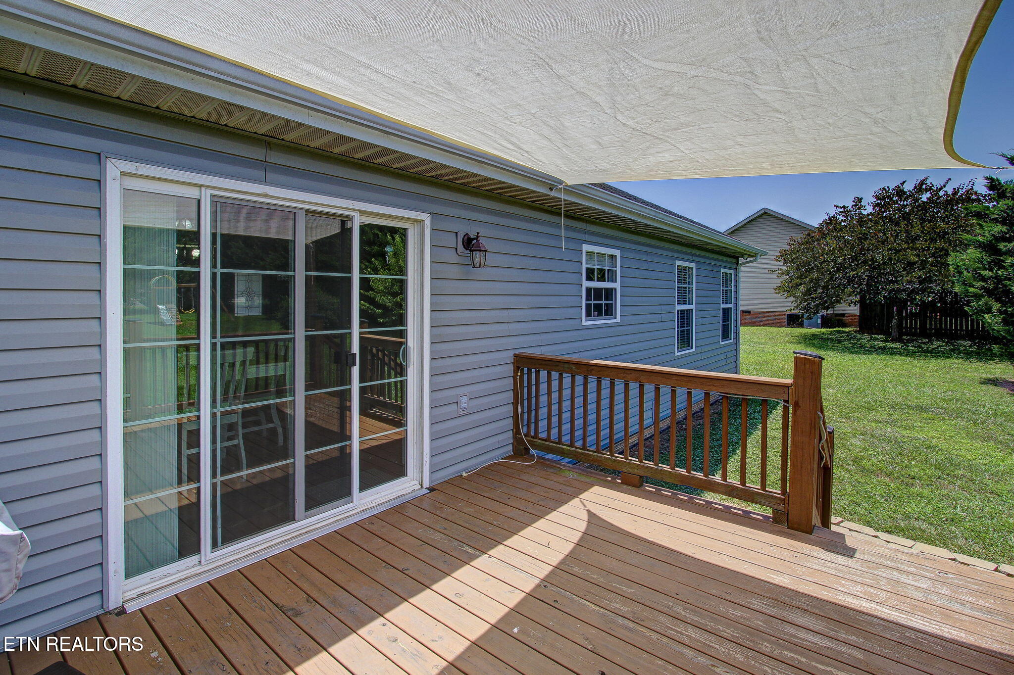 6115 Old Niles Ferry Pike Greenback TN 37742