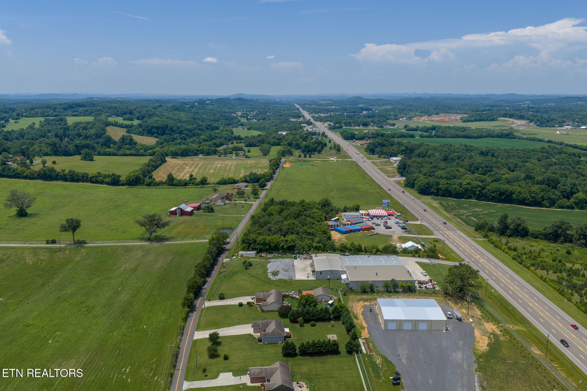 6115 Old Niles Ferry Pike Greenback TN 37742