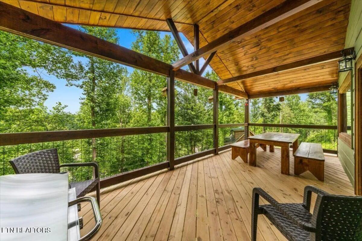 344 Silverbell Hgts Lane Gatlinburg TN 37738