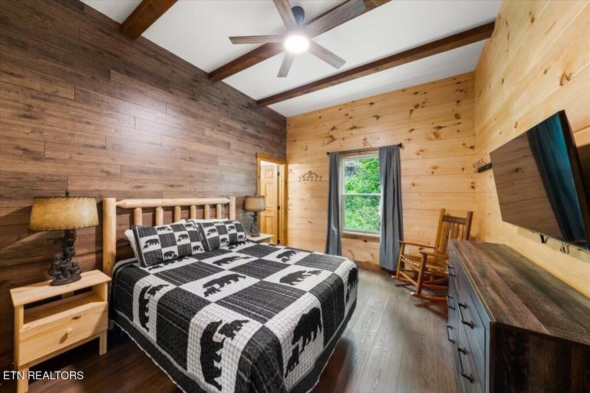 344 Silverbell Hgts Lane Gatlinburg TN 37738