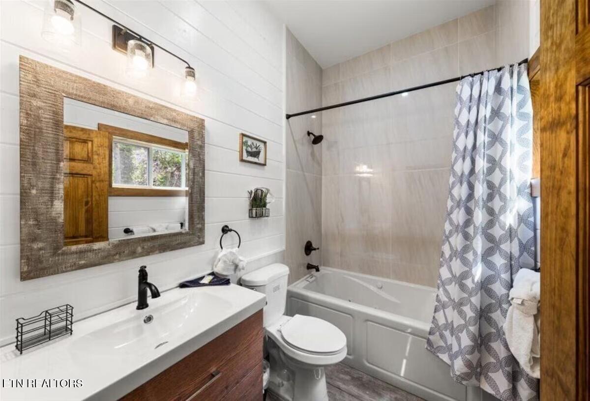 344 Silverbell Hgts Lane Gatlinburg TN 37738