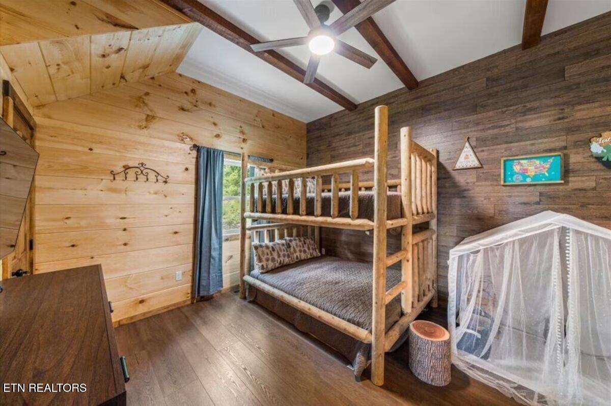 344 Silverbell Hgts Lane Gatlinburg TN 37738