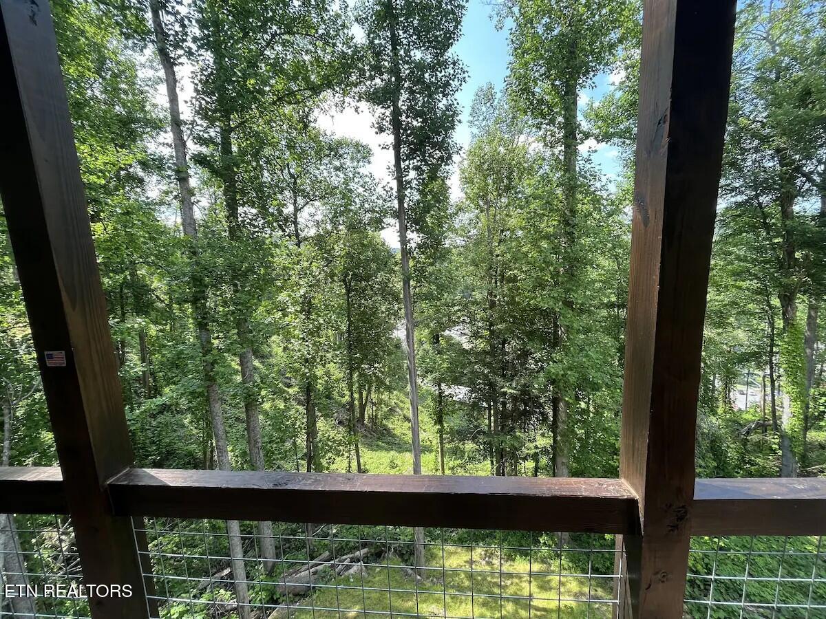 344 Silverbell Hgts Lane Gatlinburg TN 37738