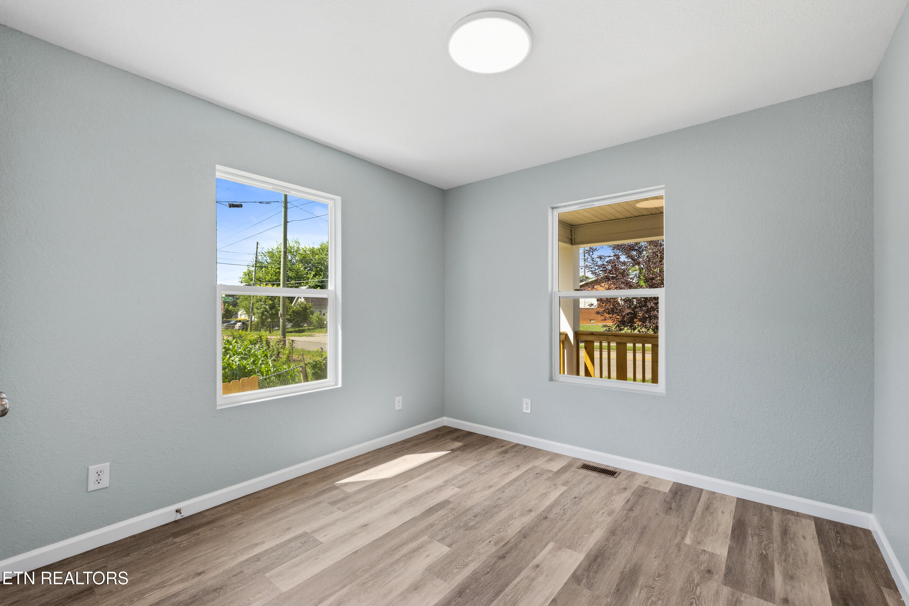 3004 Johnston Street Knoxville TN 37921