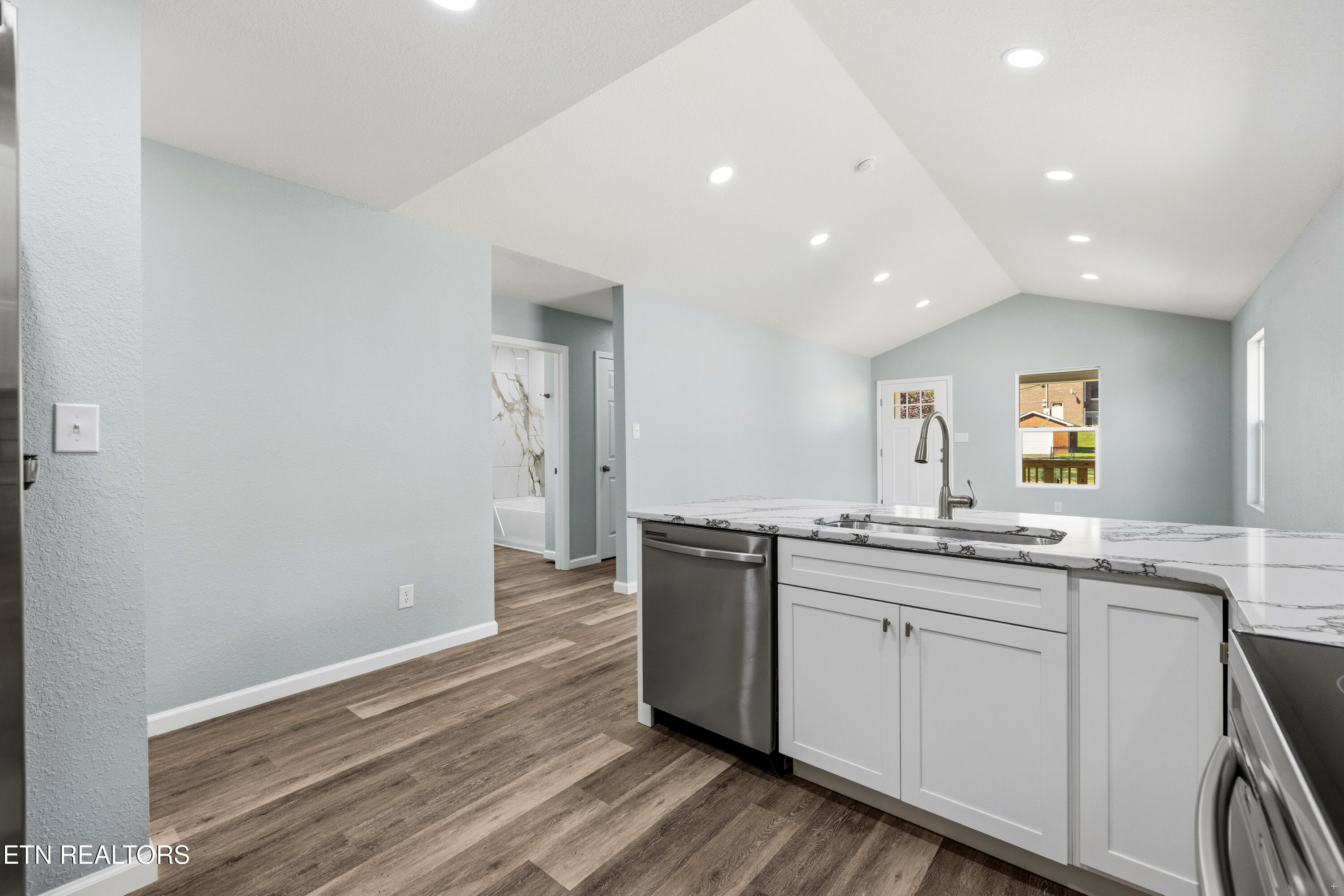 3004 Johnston Street Knoxville TN 37921