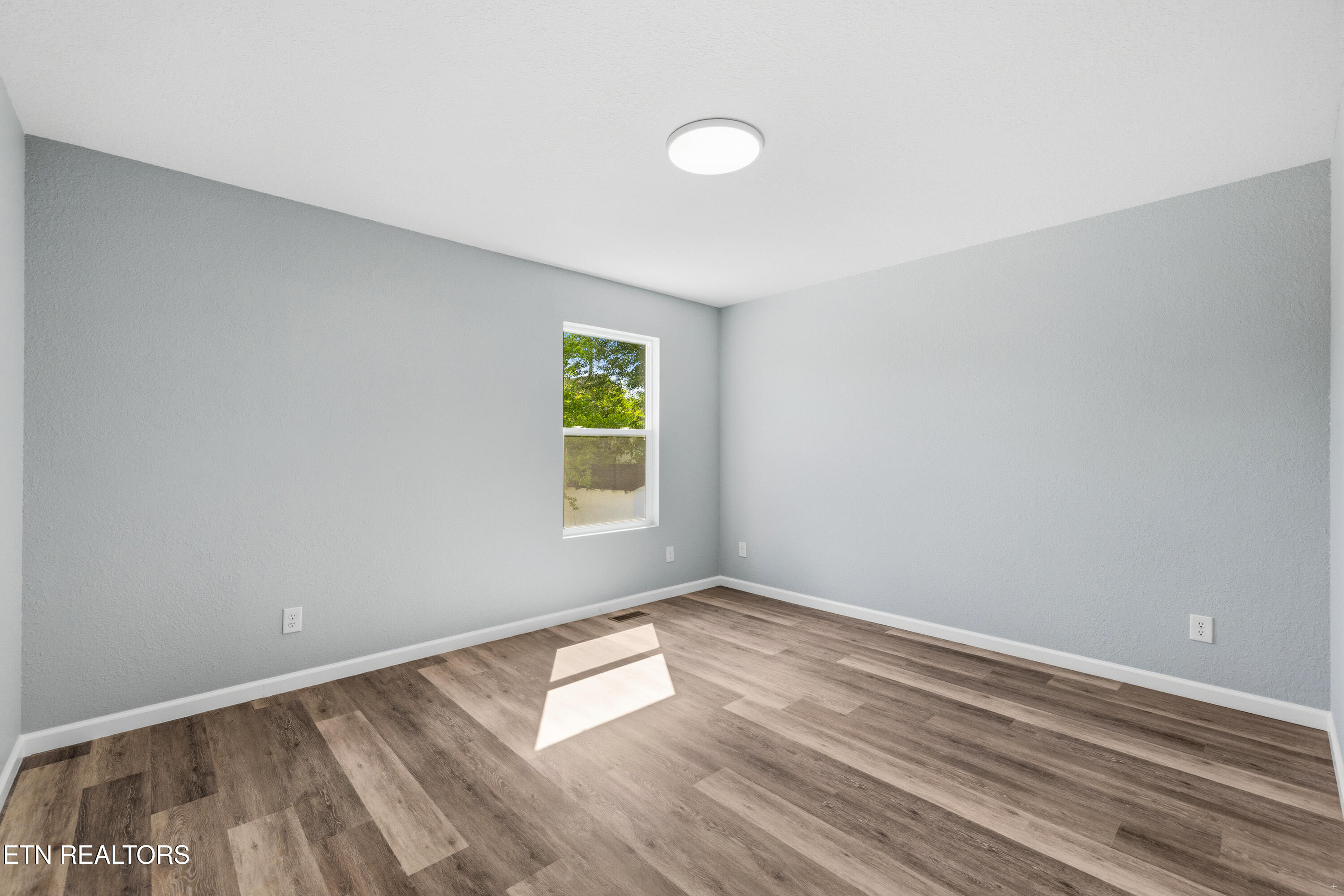 3004 Johnston Street Knoxville TN 37921