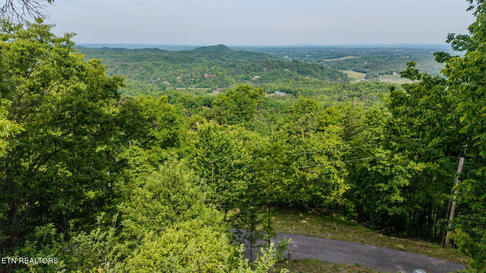 3487 Bear Mountain Lane Sevierville TN 37876