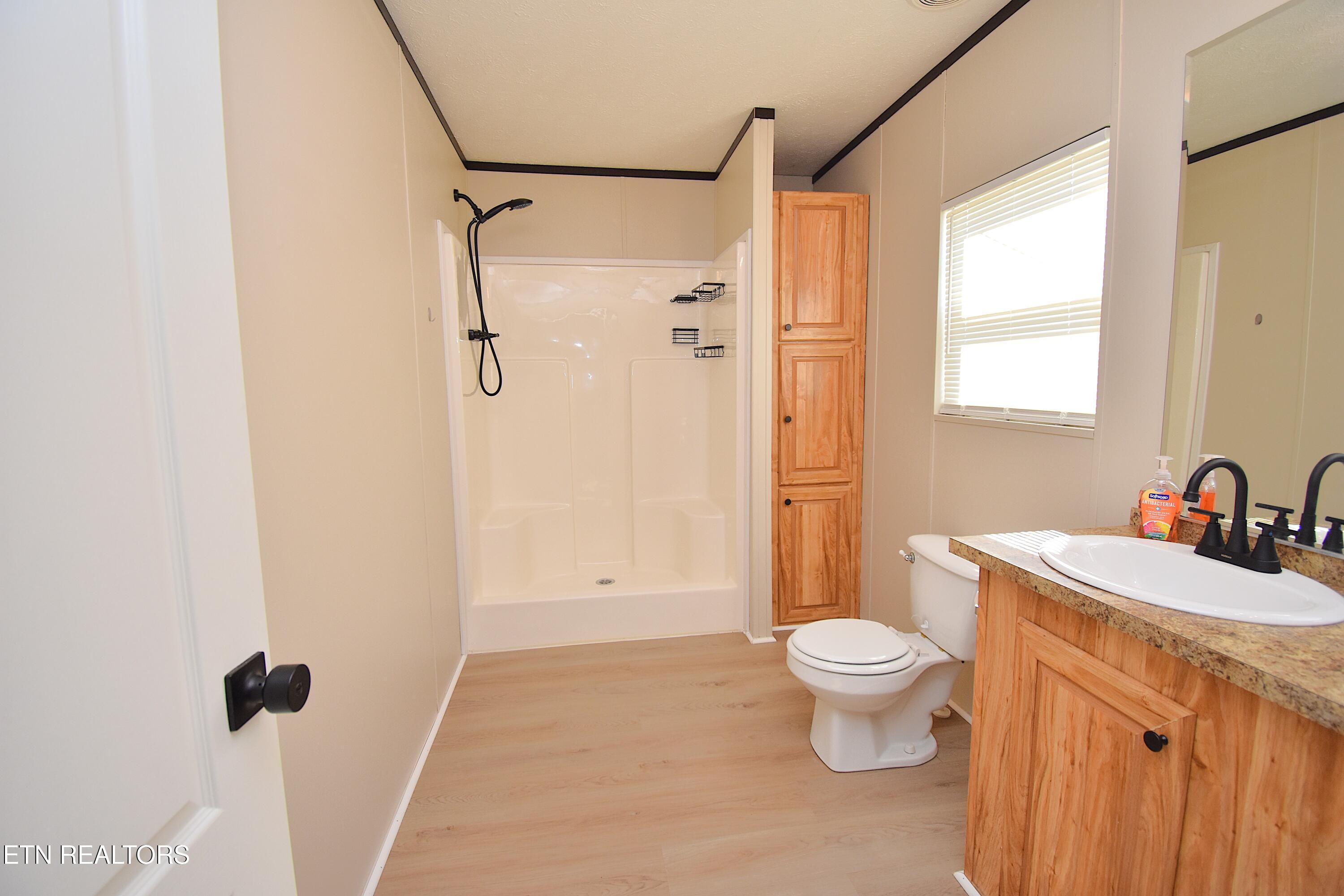 2016 Neubert Road Knoxville TN 37914