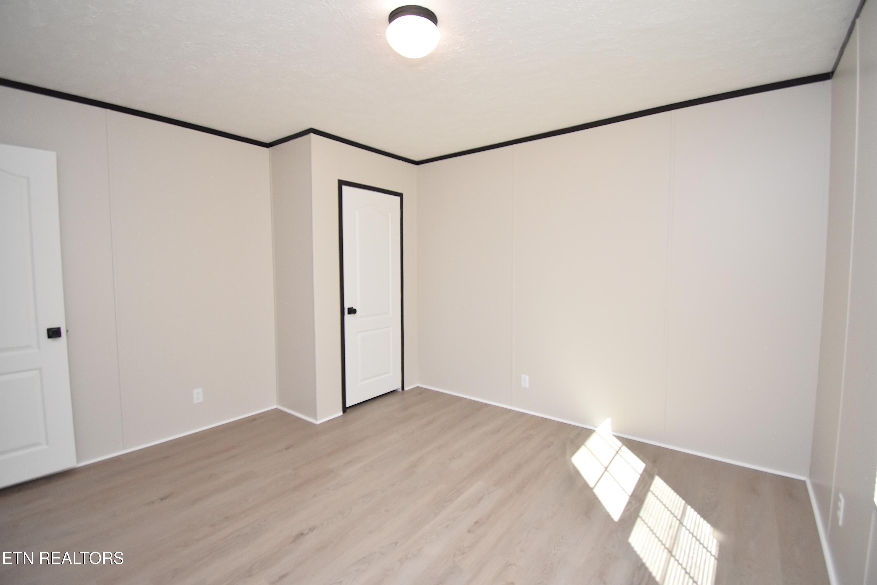 2016 Neubert Road Knoxville TN 37914