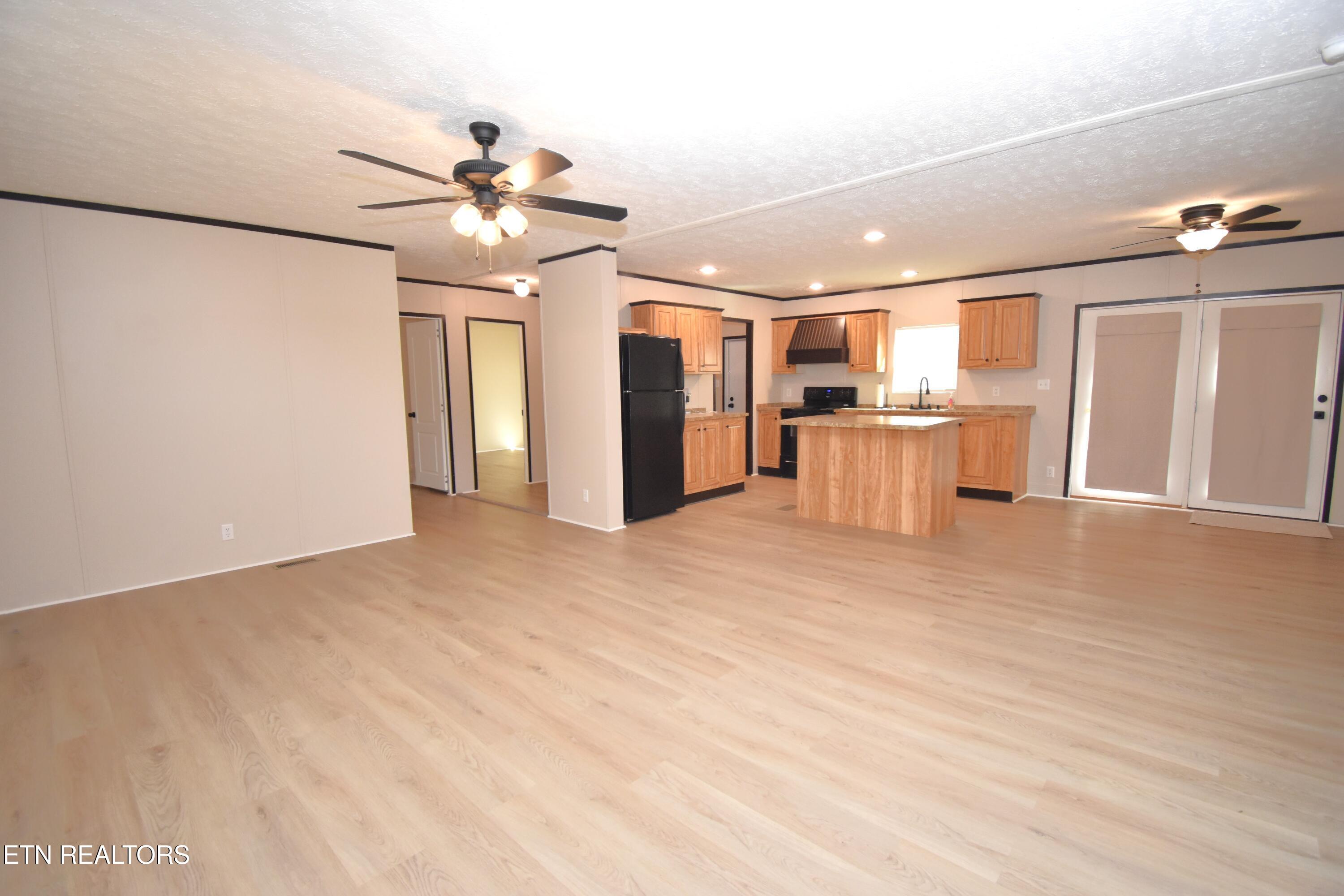 2016 Neubert Road Knoxville TN 37914